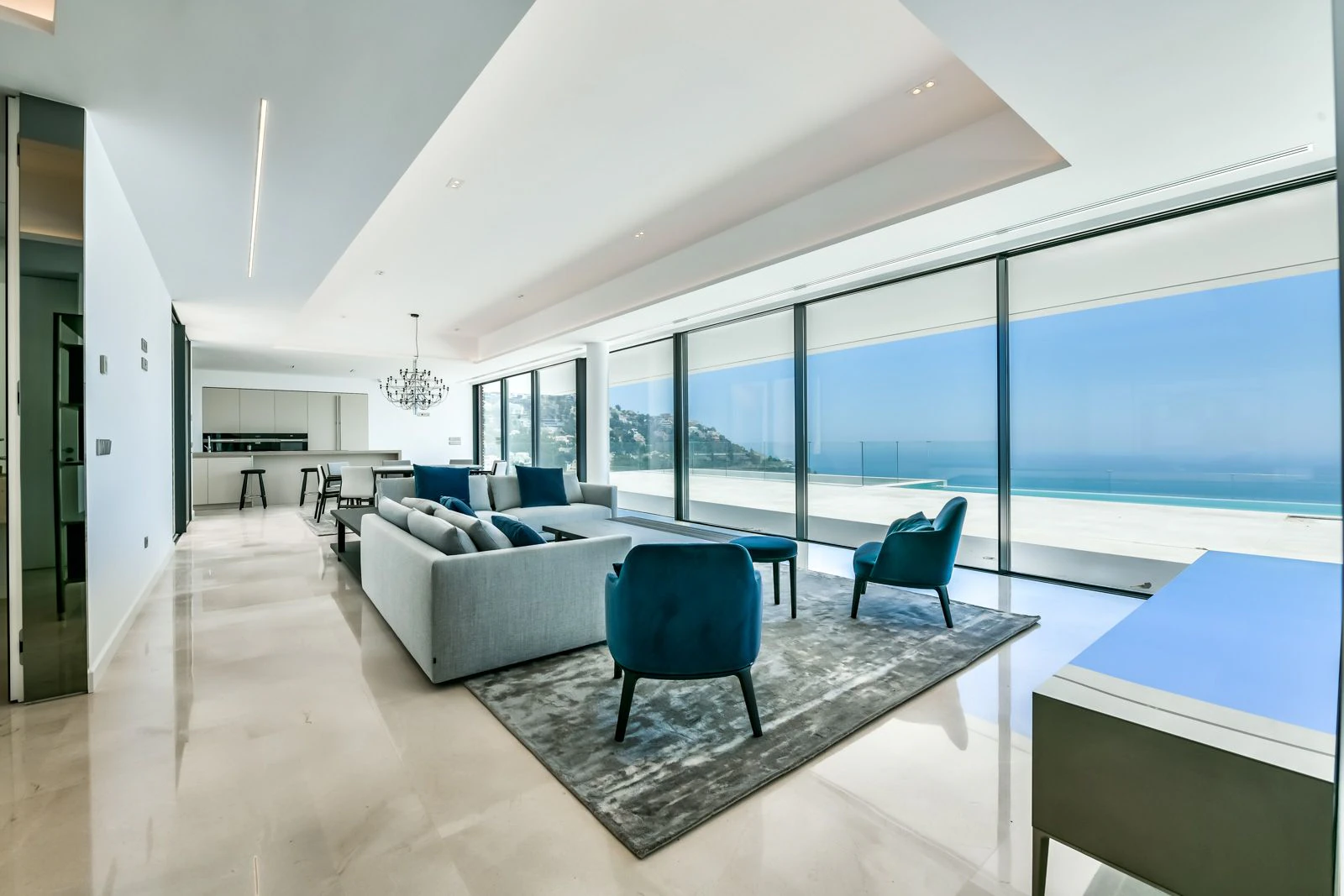 Villa de luxe avec vue panoramique sur la mer à vendre dans les collines d’Altea avec grande piscine