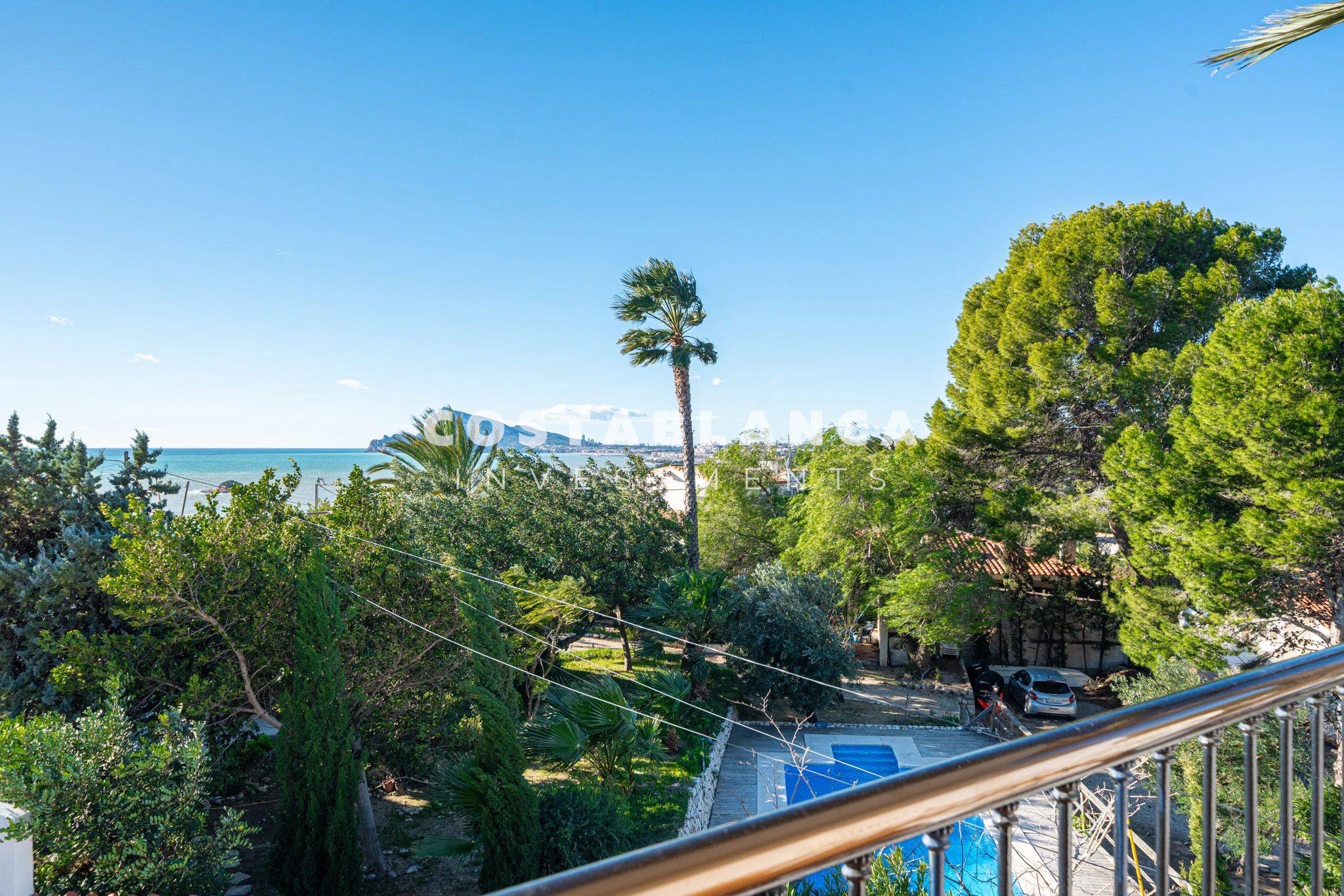 Centrally Located Hotel with Sea Views and Apartment Conversion Opportunity for sale in Altea