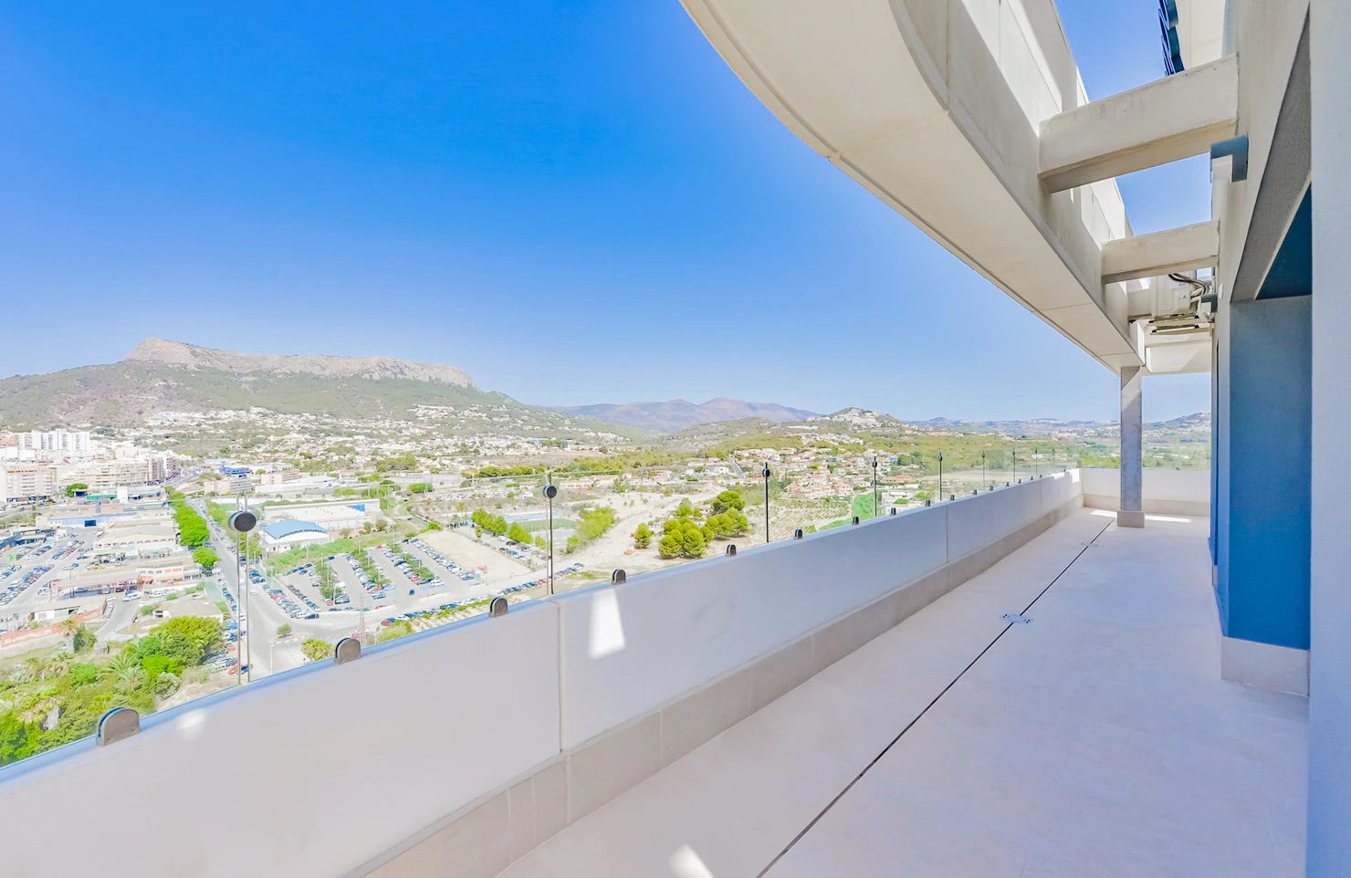 Penthouse moderne à vendre à Calpe avec piscine privée