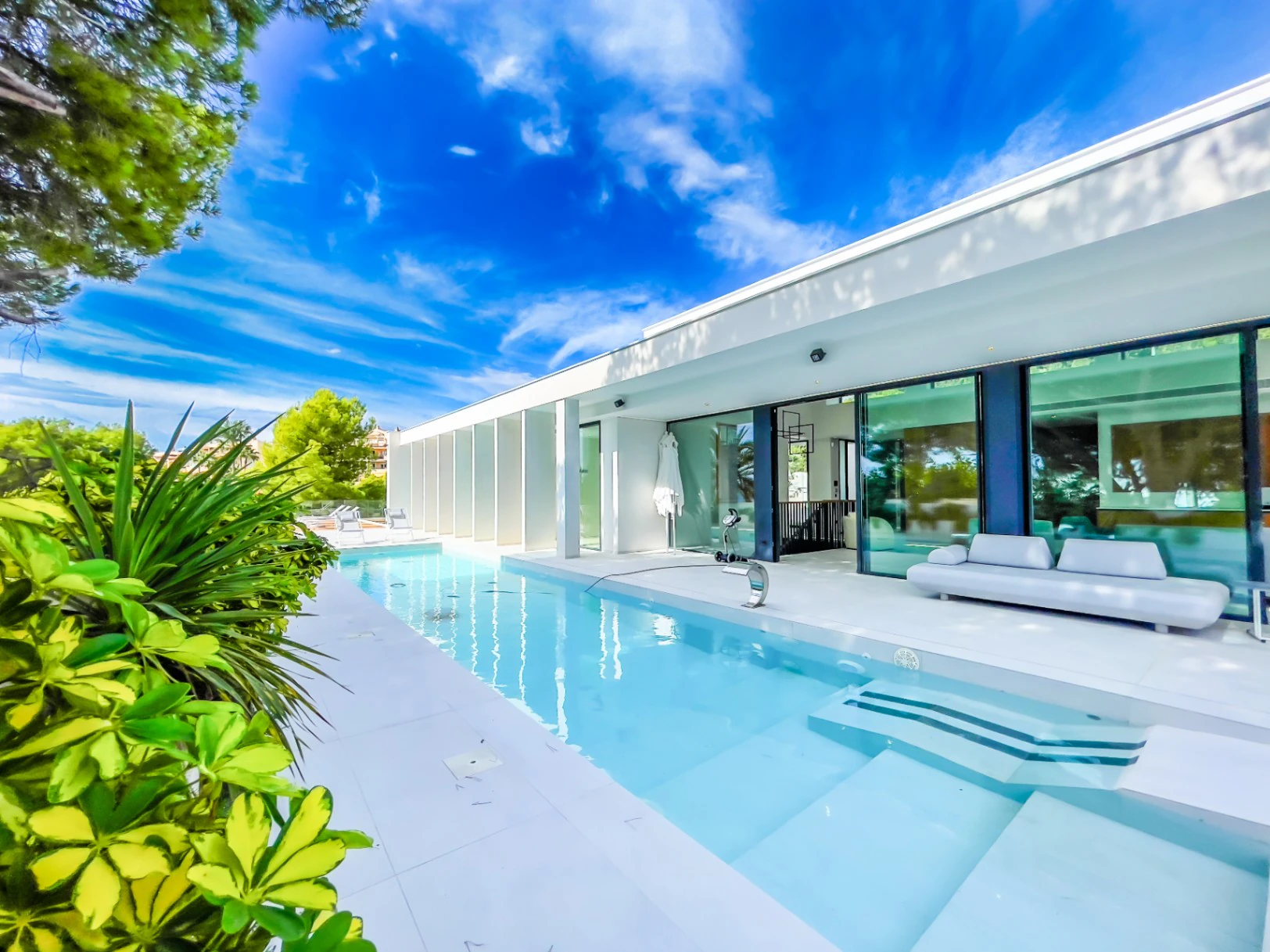 First Line Luxury Villa for Sale in Altea with Private Beach Acces