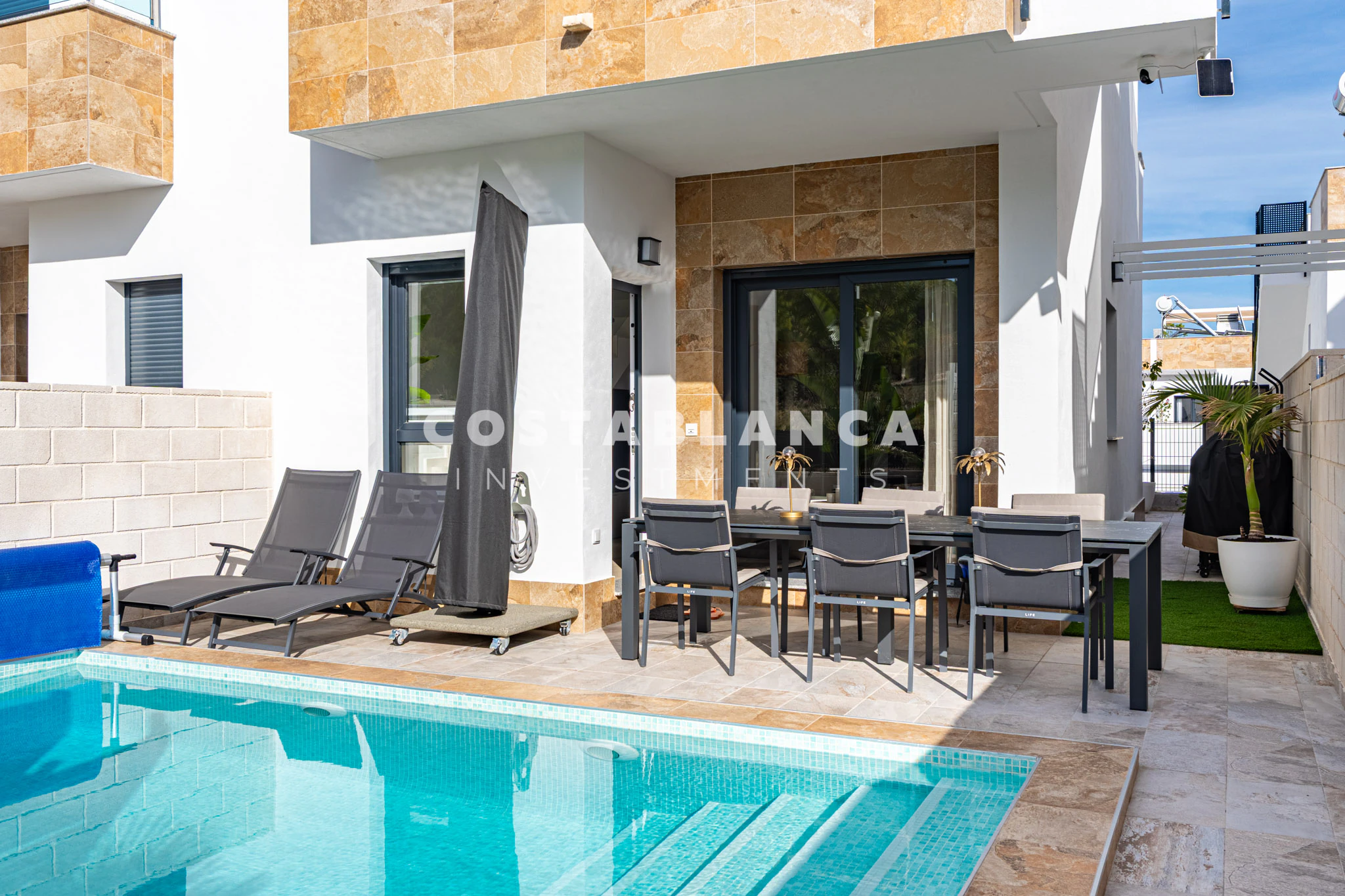 Modern Semi-Detached Villa for sale in Polop