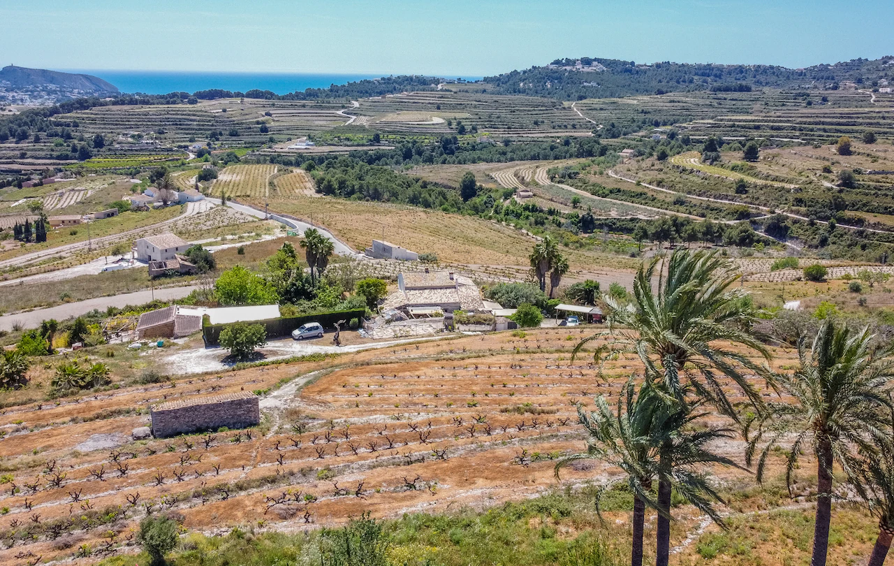 Last Rustic Finca available for sale with sea views in Teulada