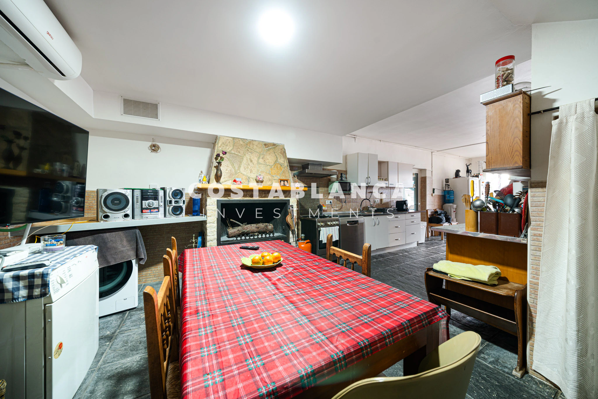 Duplex for Sale in Calpe with Panoramic Sea Views