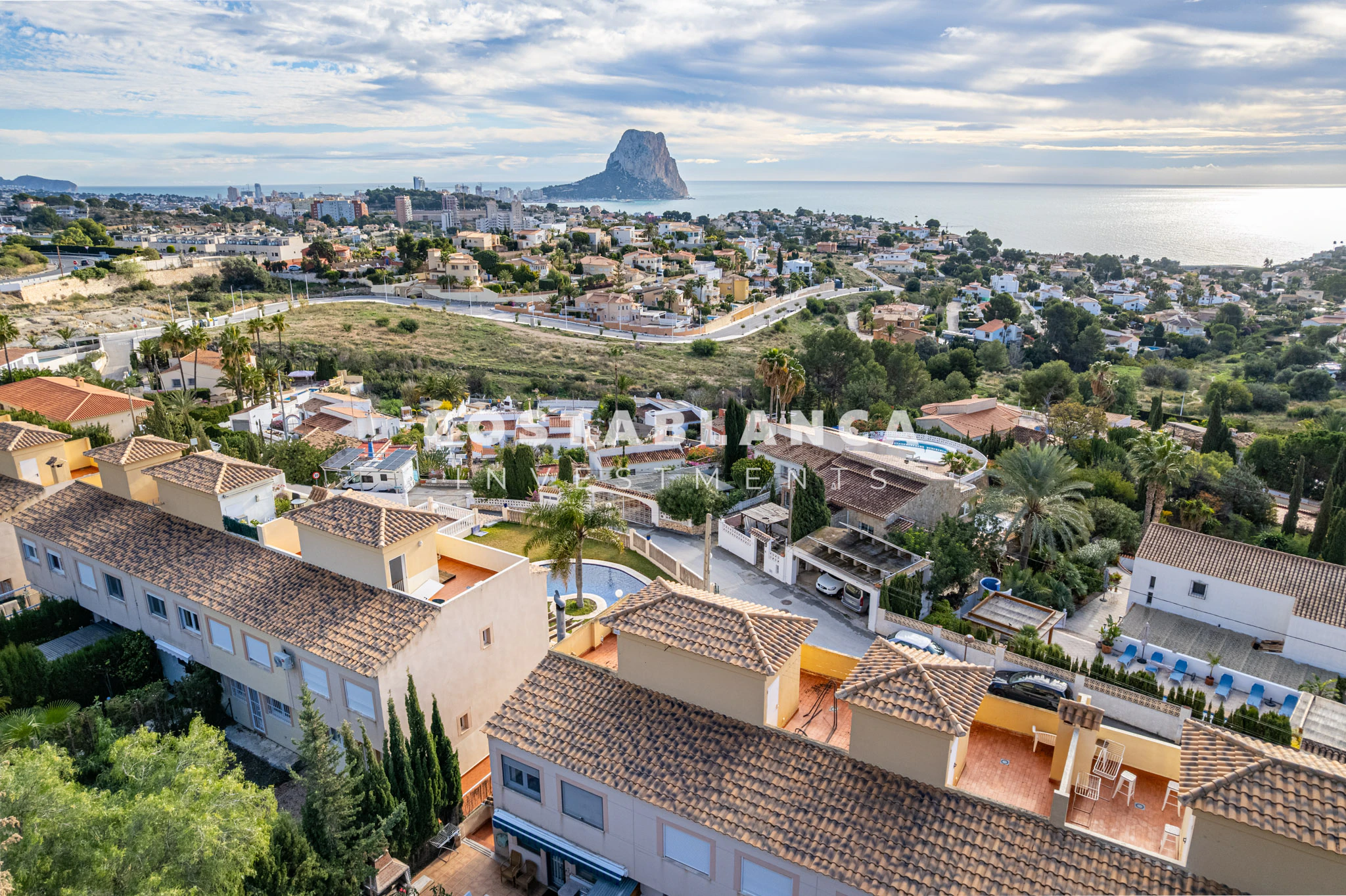 Dúplex en venta en Calpe con vistas panorámicas al mar