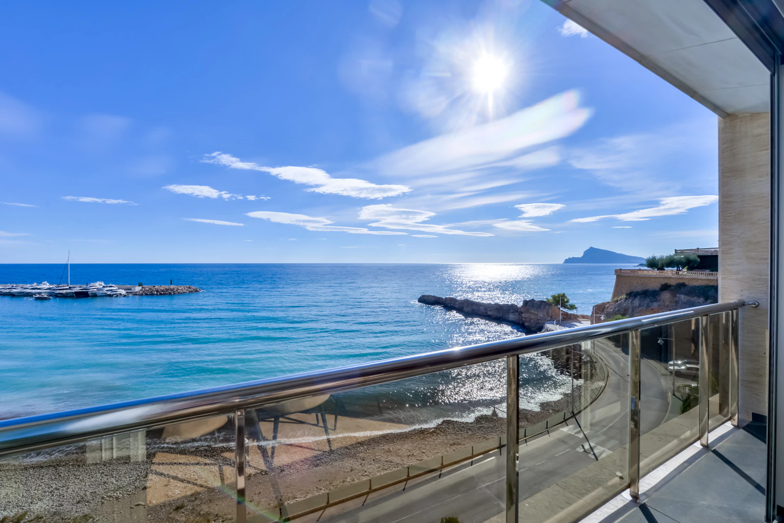 Duplex rénové 1ère ligne de mascarat, Altea