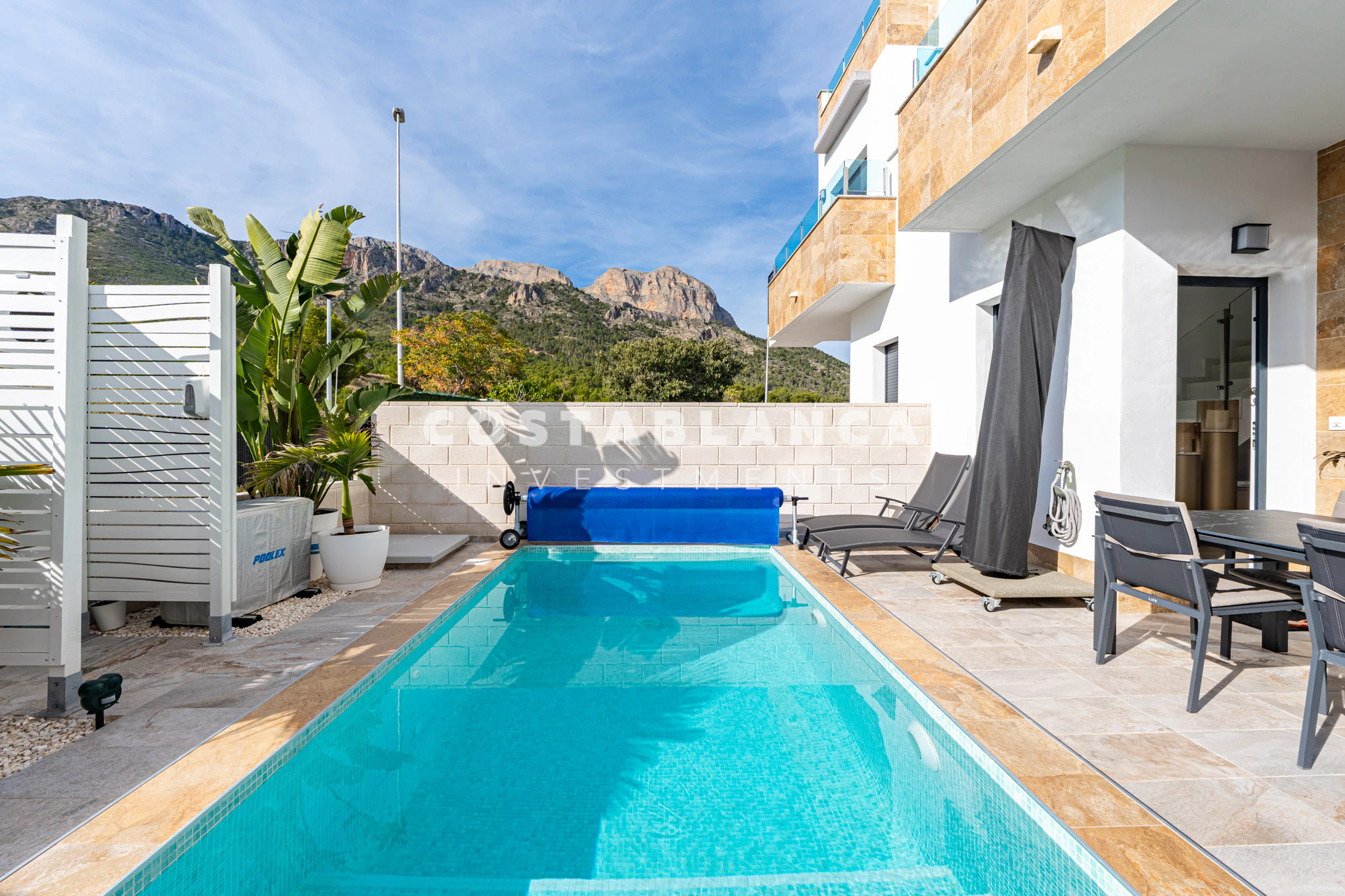 Modern Semi-Detached Villa for sale in Polop
