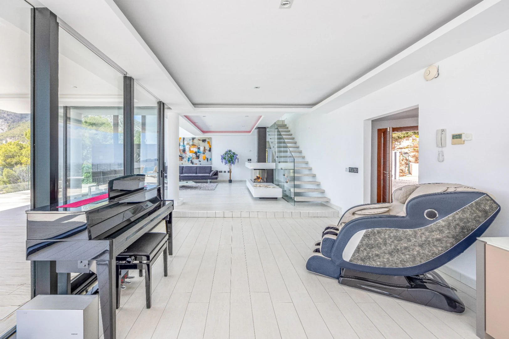 Modern Villa with Infinity Pool for Sale in Altea Hills
