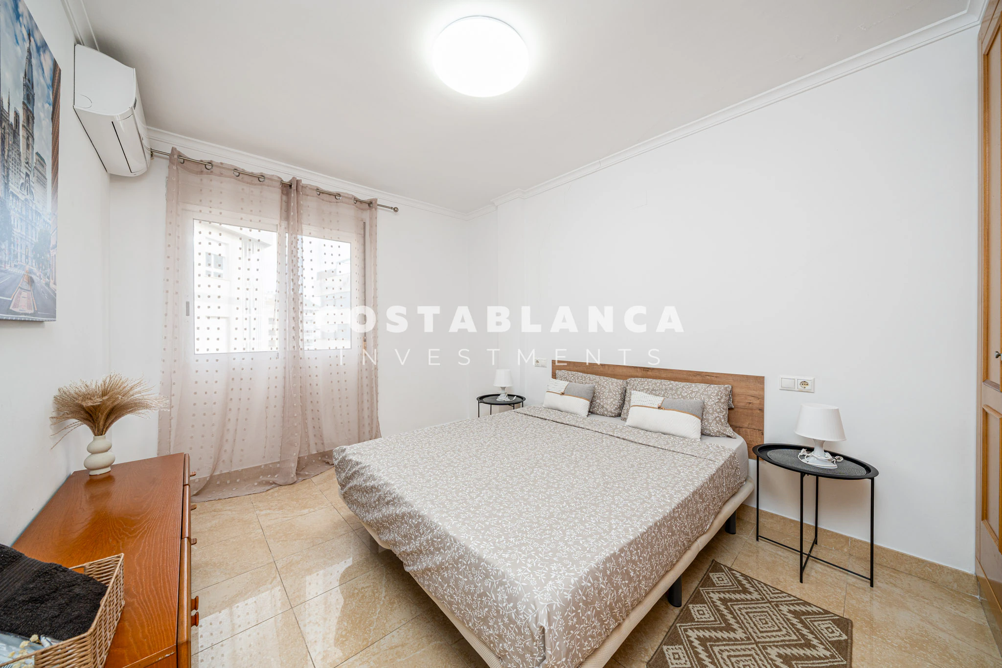 Spacious 3 Bedroom, Apartment in Central Dénia