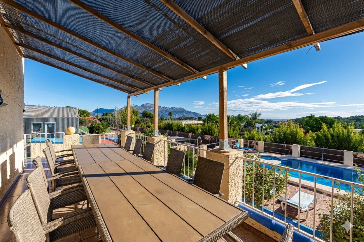 Spacious Villa With Sports Areas, Guest Apartment for sale in Polop