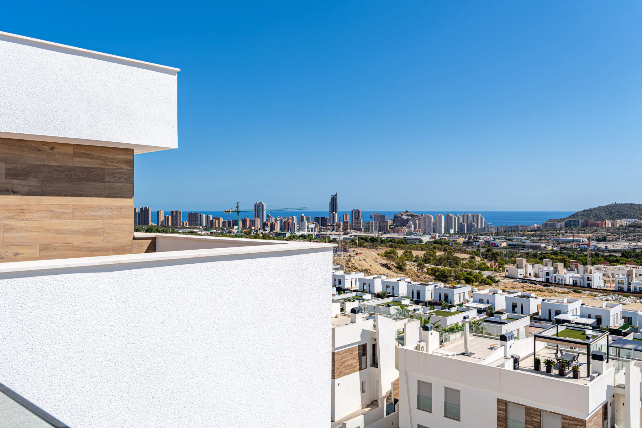 Neubau Moderne Villa zu verkaufen in Finestrat mit Meer- und Bergblick - Fertigstellungstermin: Dezember 2026