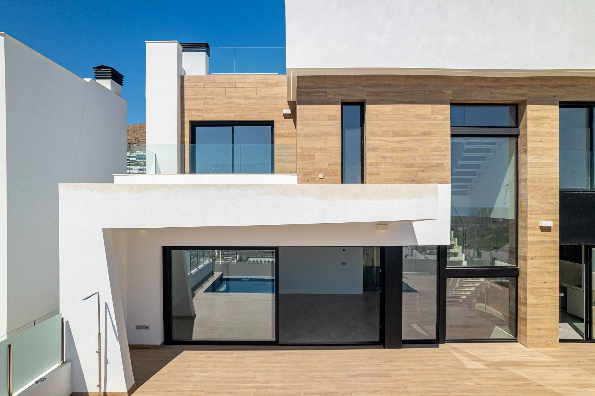 Neubau Moderne Villa zu verkaufen in Finestrat mit Meer- und Bergblick - Fertigstellungstermin: Dezember 2026