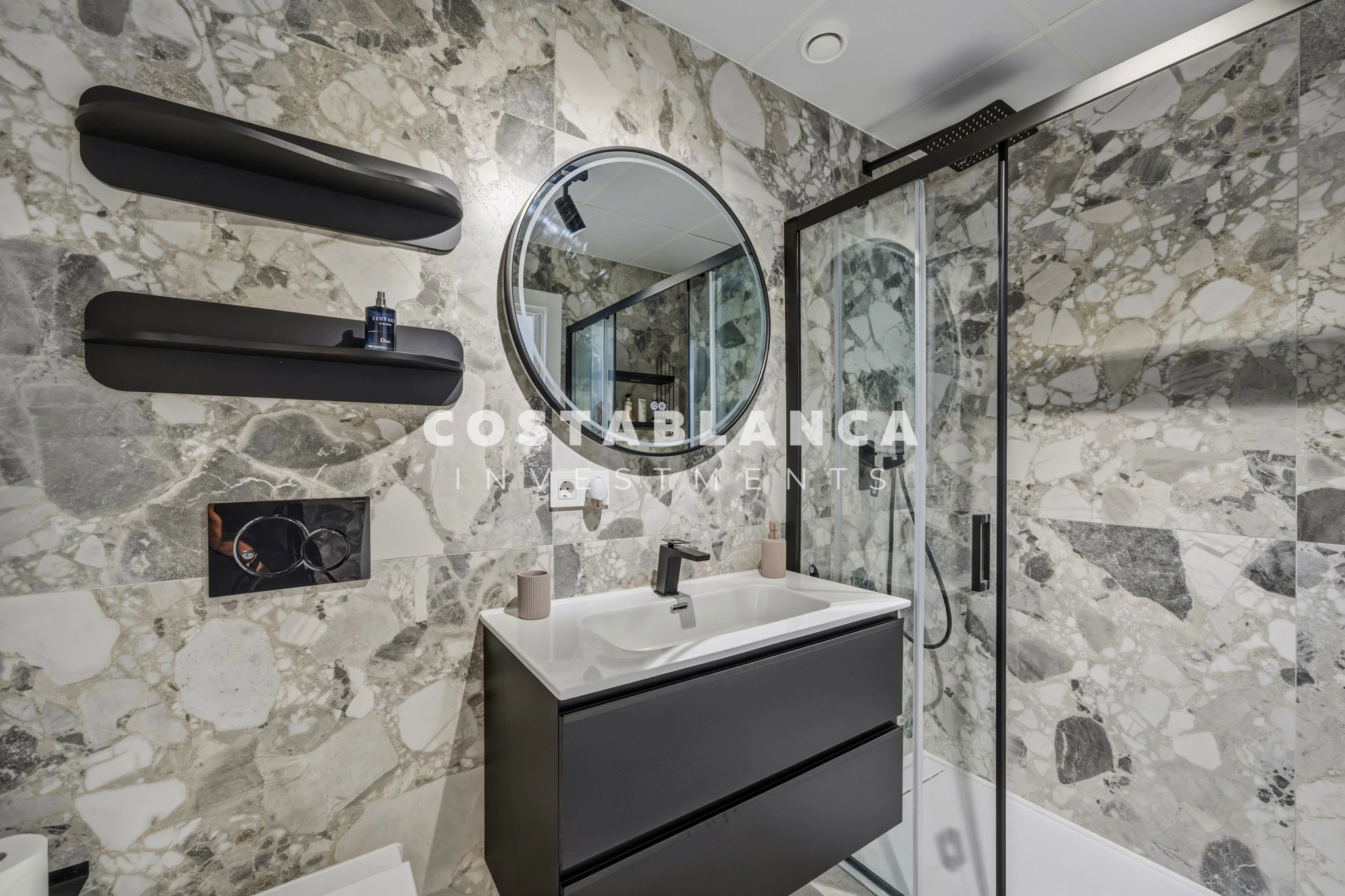 Luxury Apartment with Stunning Views in Finestrat