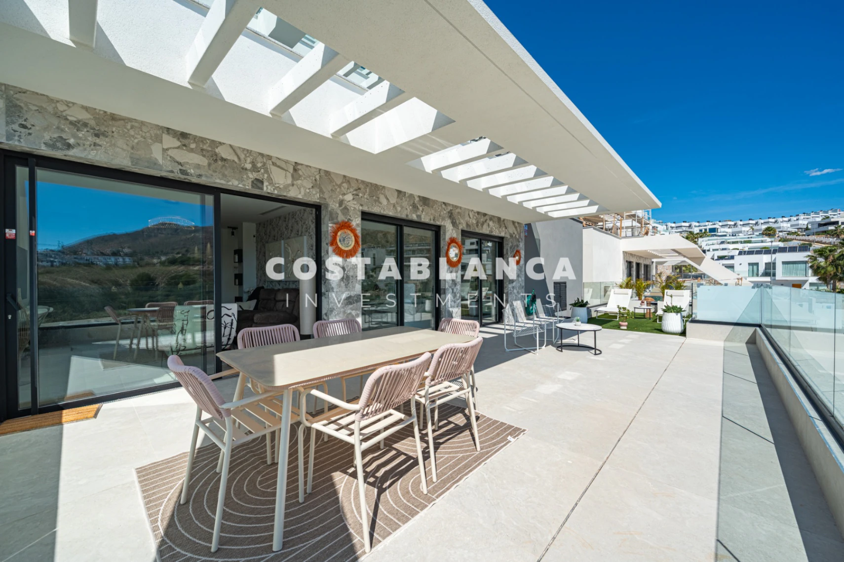 Luxury Apartment with Stunning Views in Finestrat
