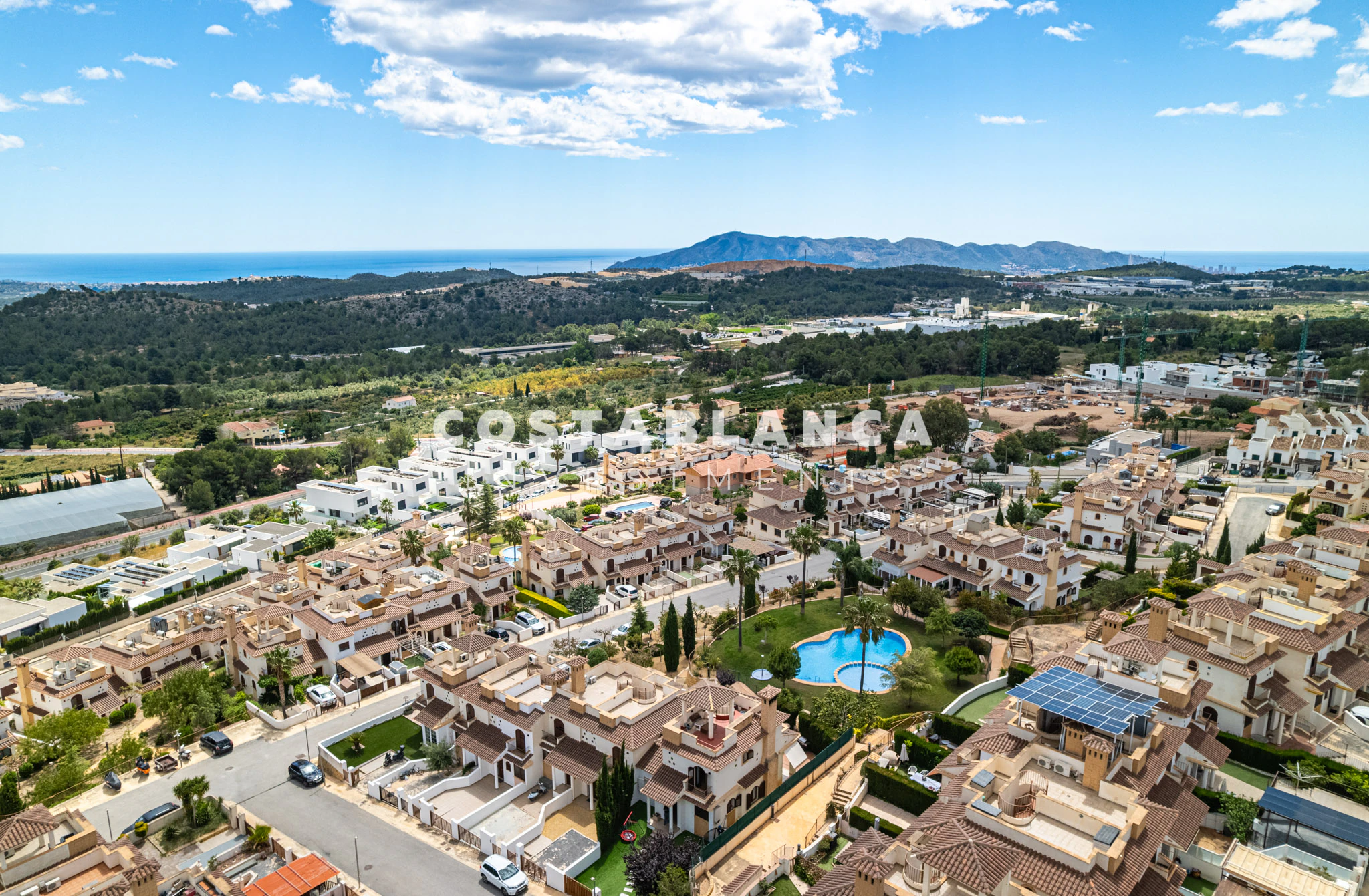 Modern Mediterranean villa For Sale in Polop