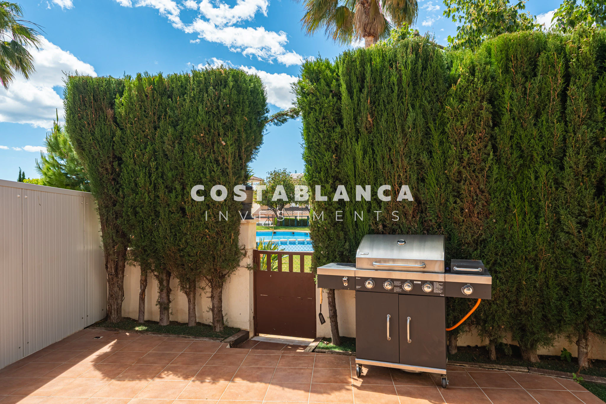 Modern Mediterranean villa For Sale in Polop