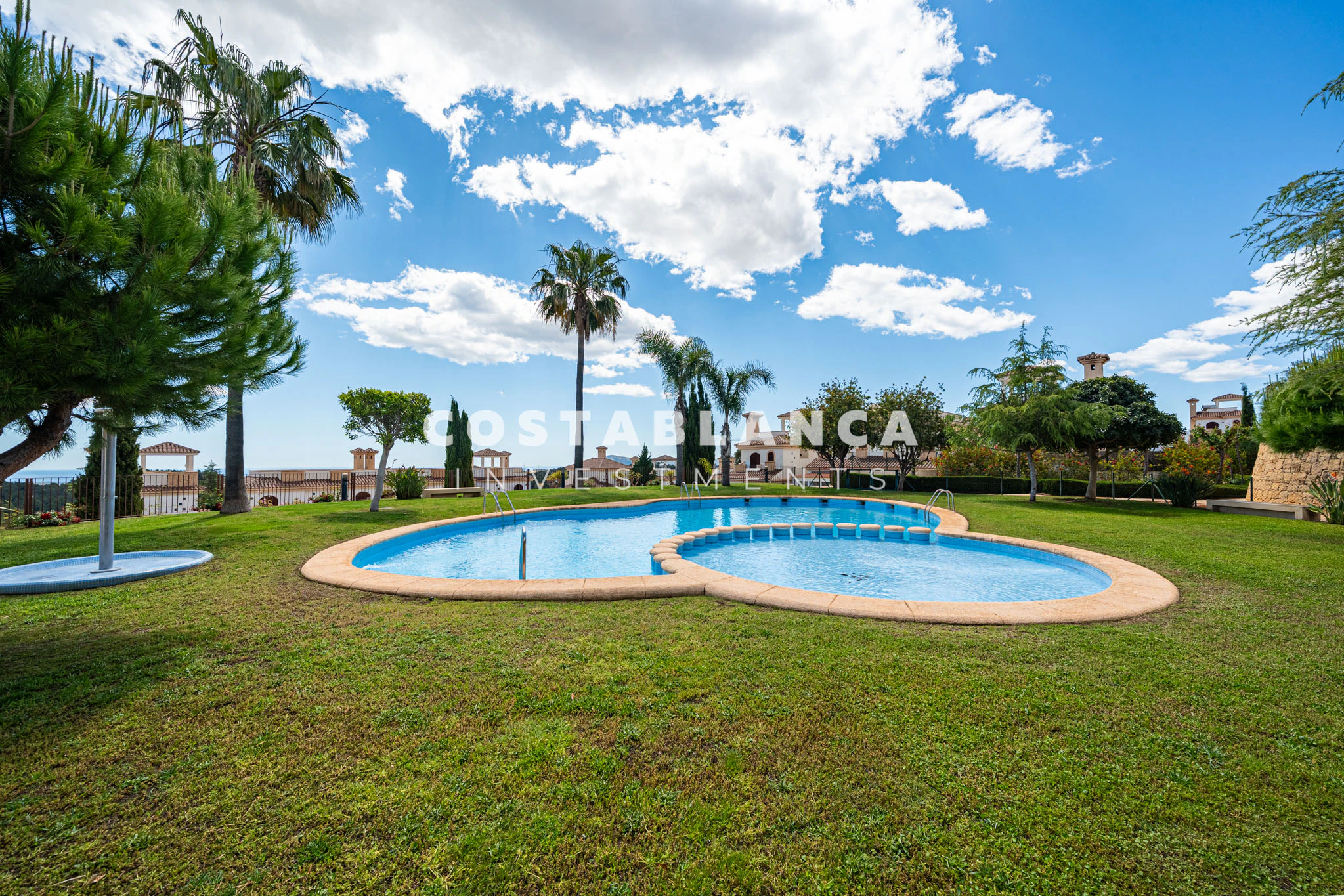 Modern Mediterranean villa For Sale in Polop