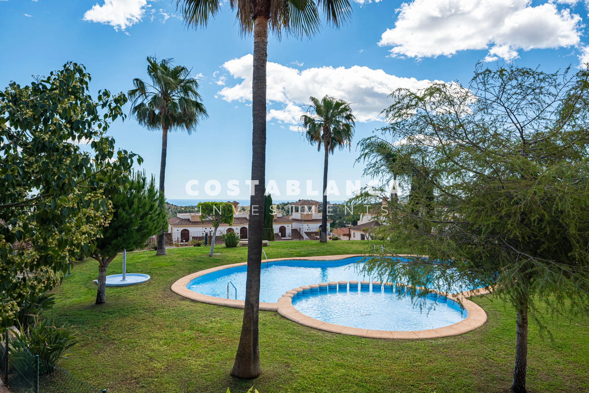 Modern Mediterranean villa For Sale in Polop