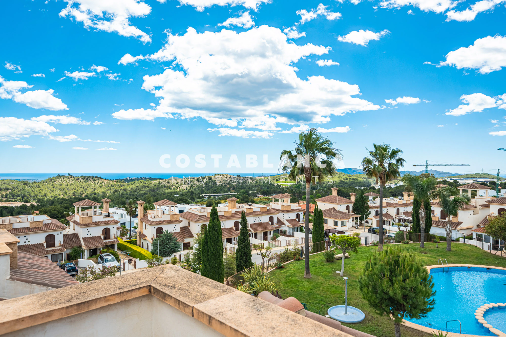 P39 - Modern Mediterranean villa For Sale in Polop