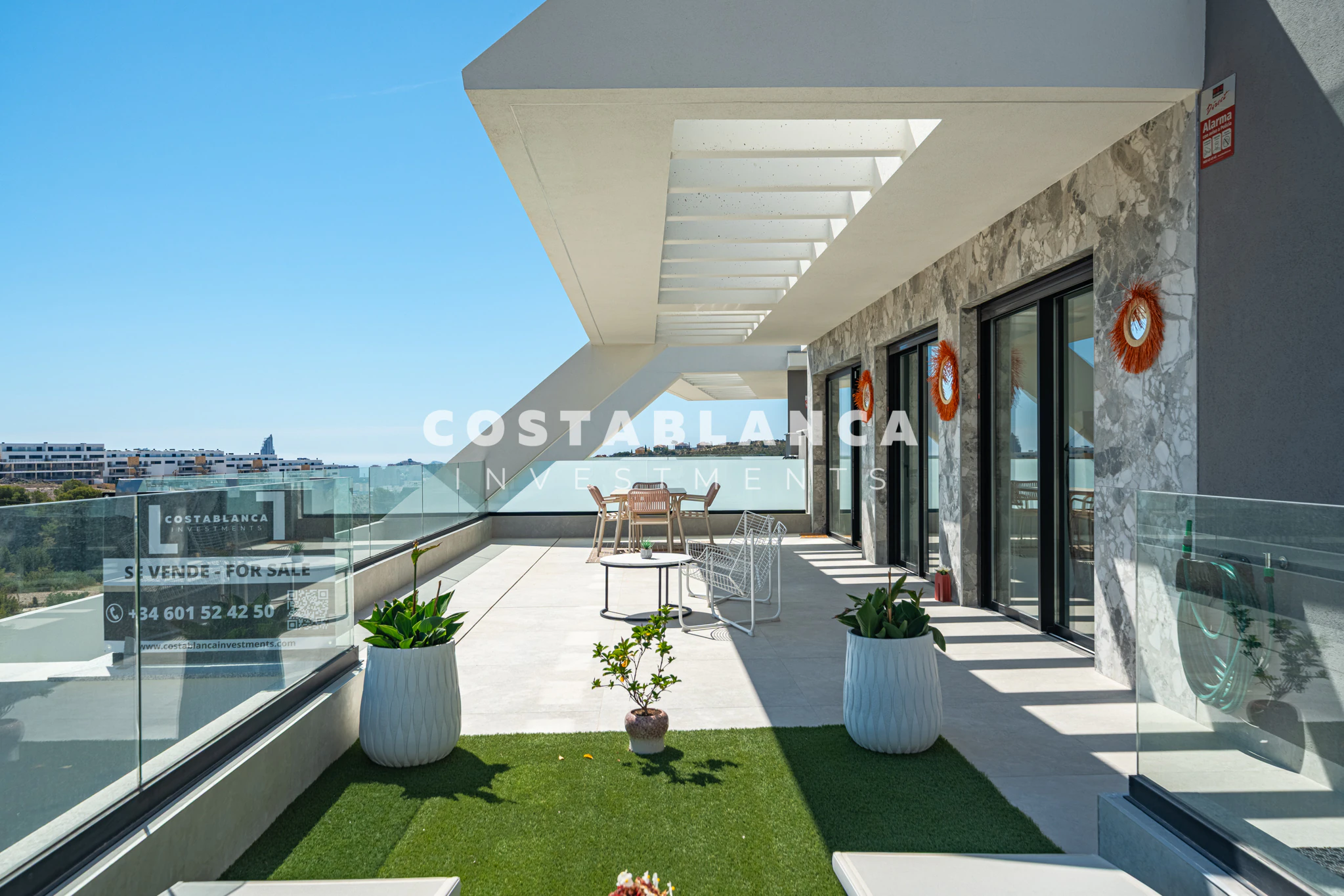 Luxury Apartment with Stunning Views in Finestrat