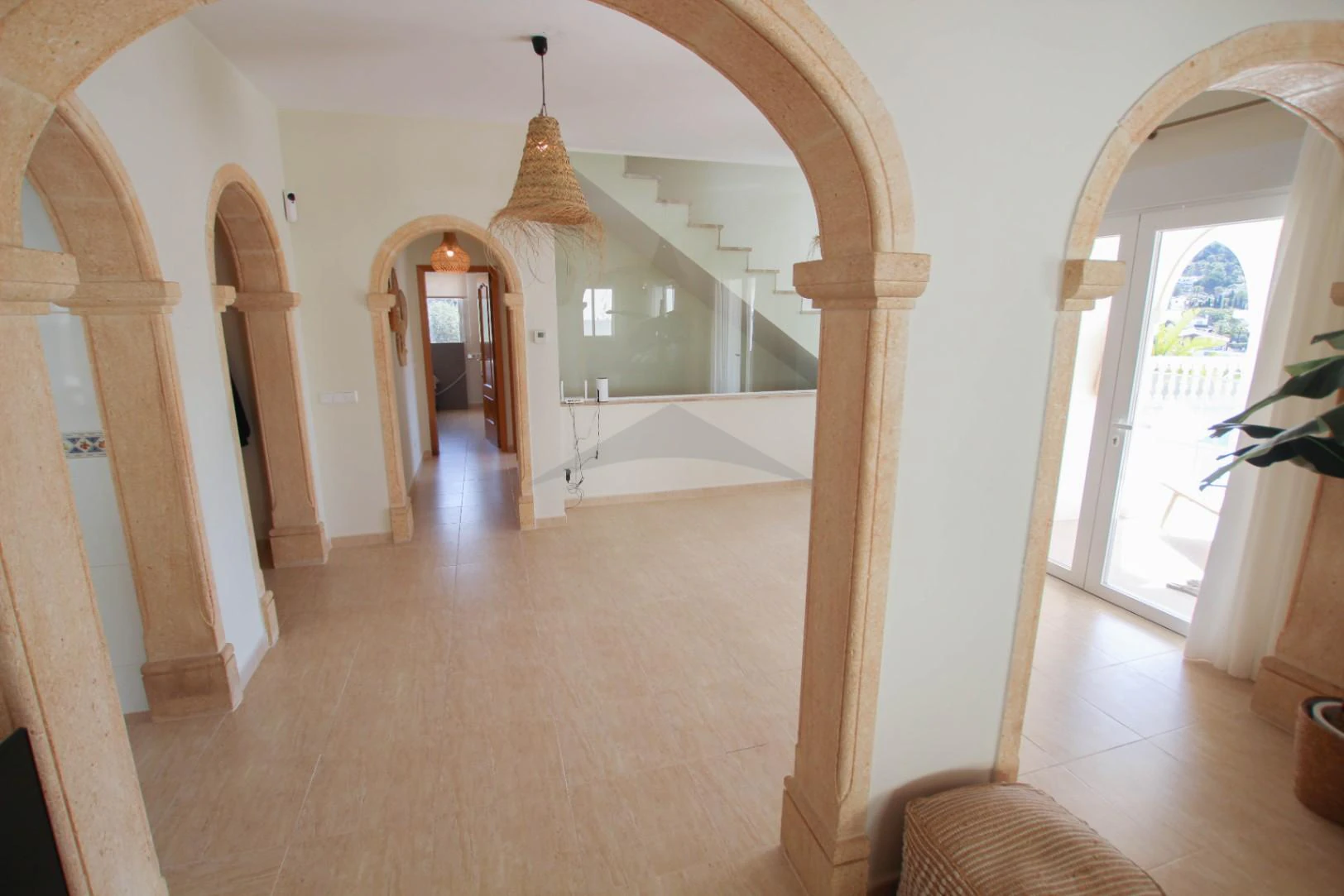 Renovated spacious villa for sale in Moraira
