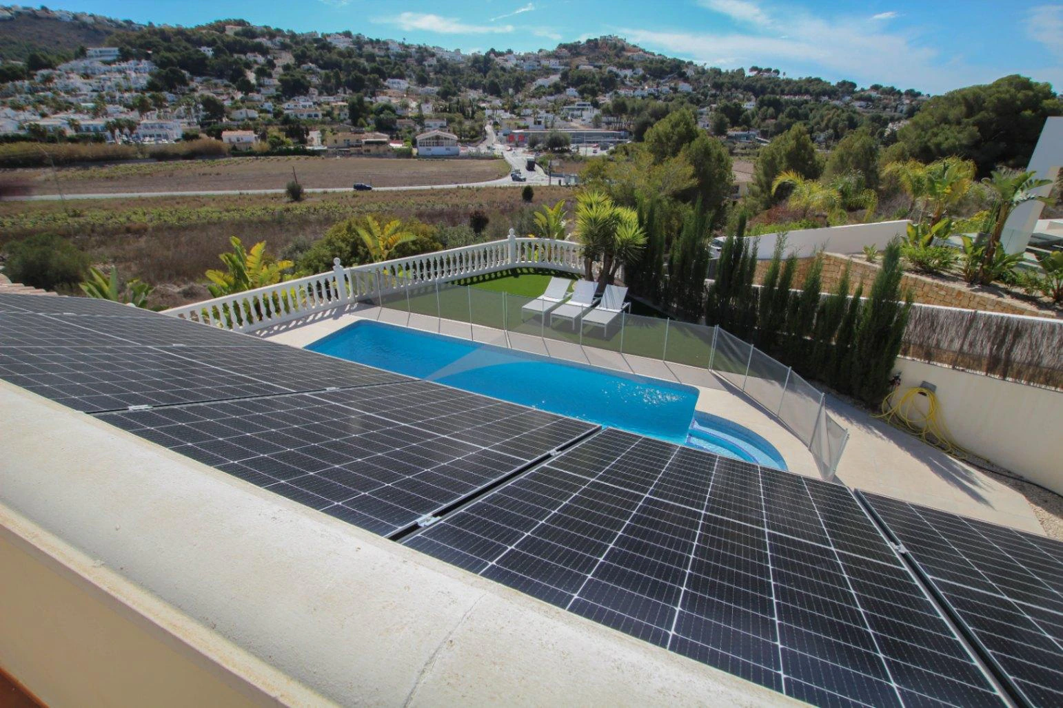 Renovated spacious villa for sale in Moraira