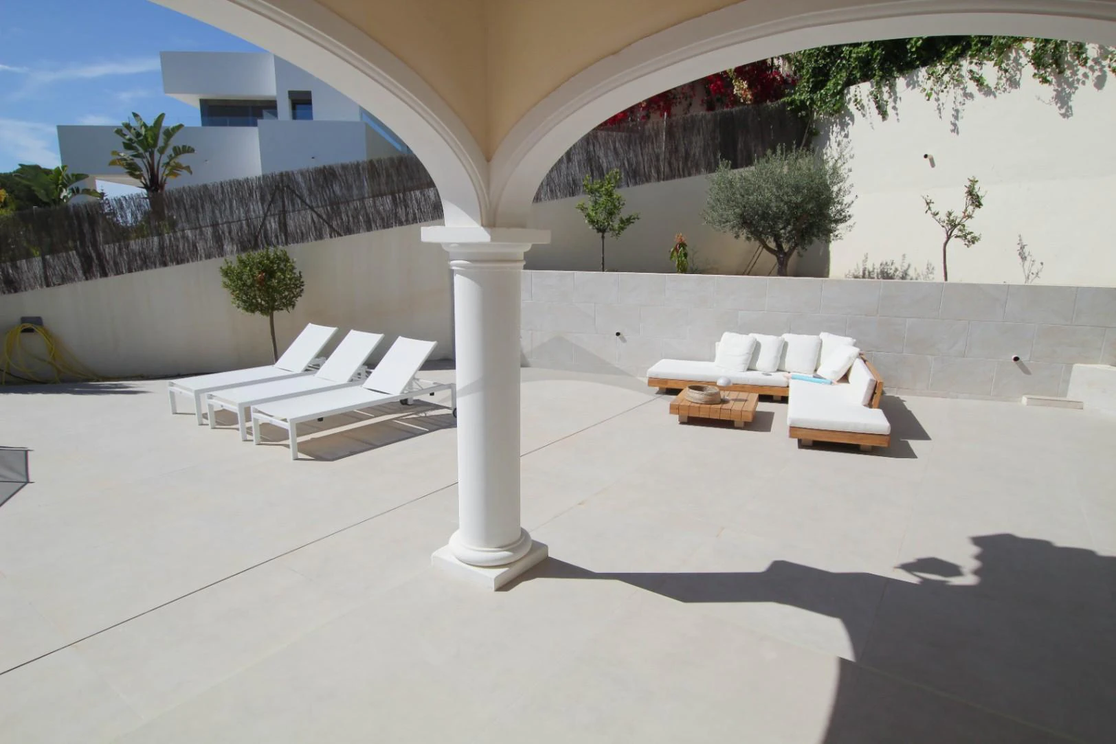 Renovated spacious villa for sale in Moraira