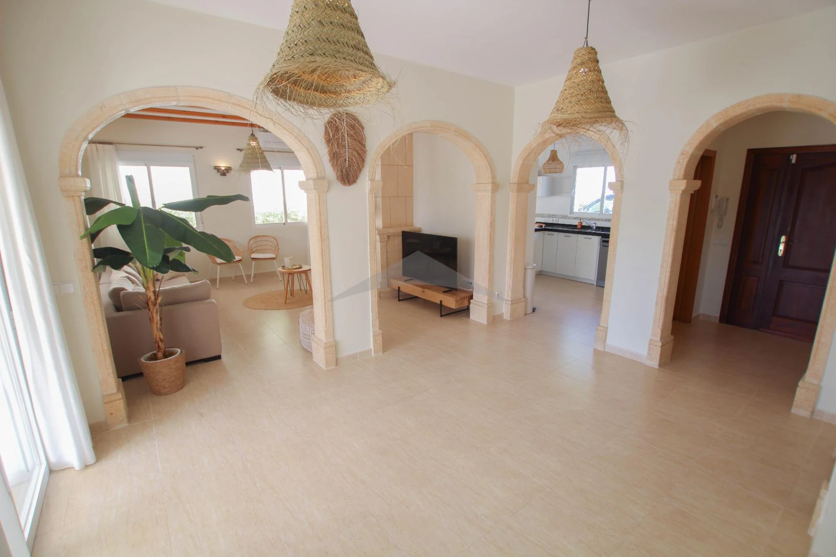Renovated spacious villa for sale in Moraira