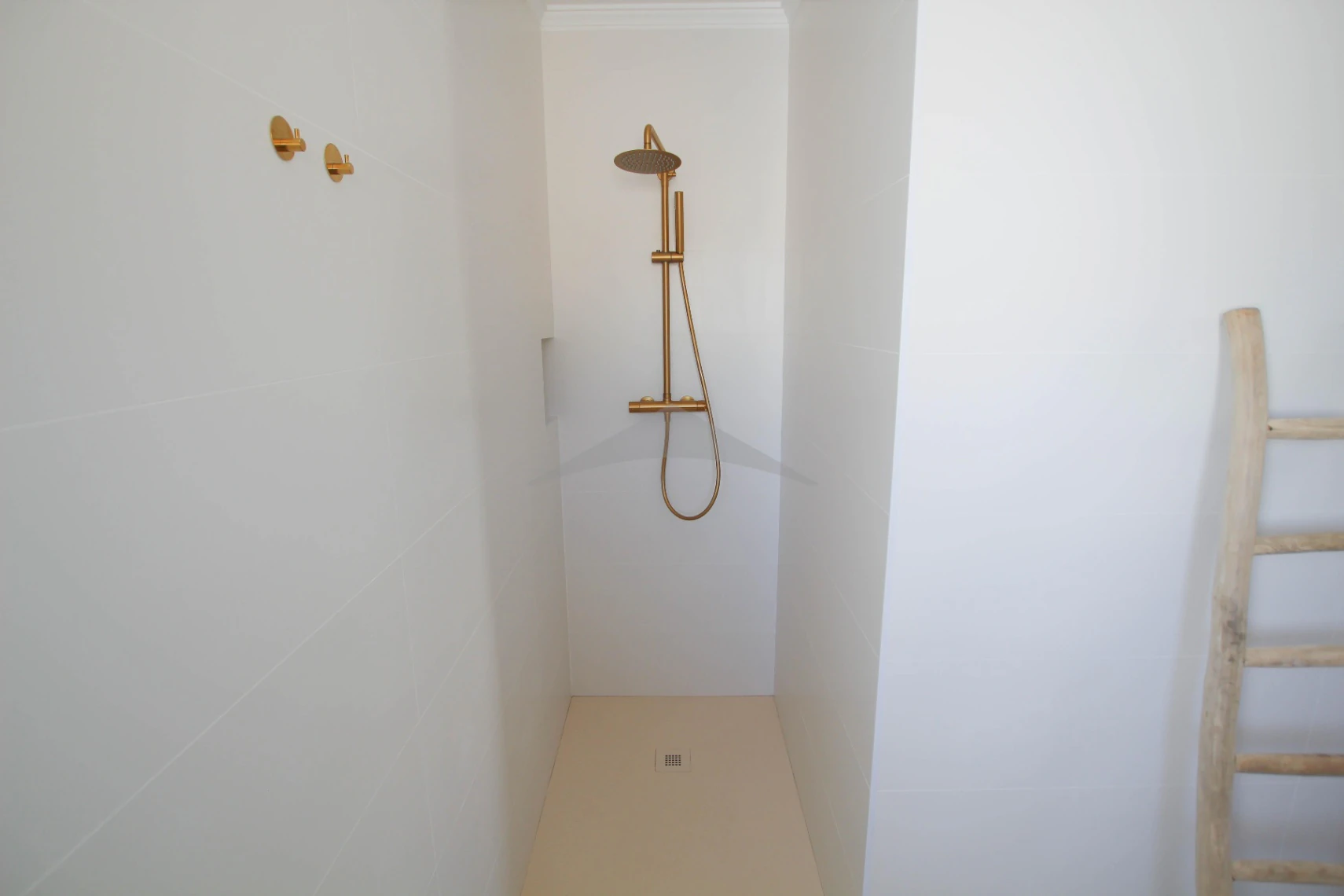Renovated spacious villa for sale in Moraira