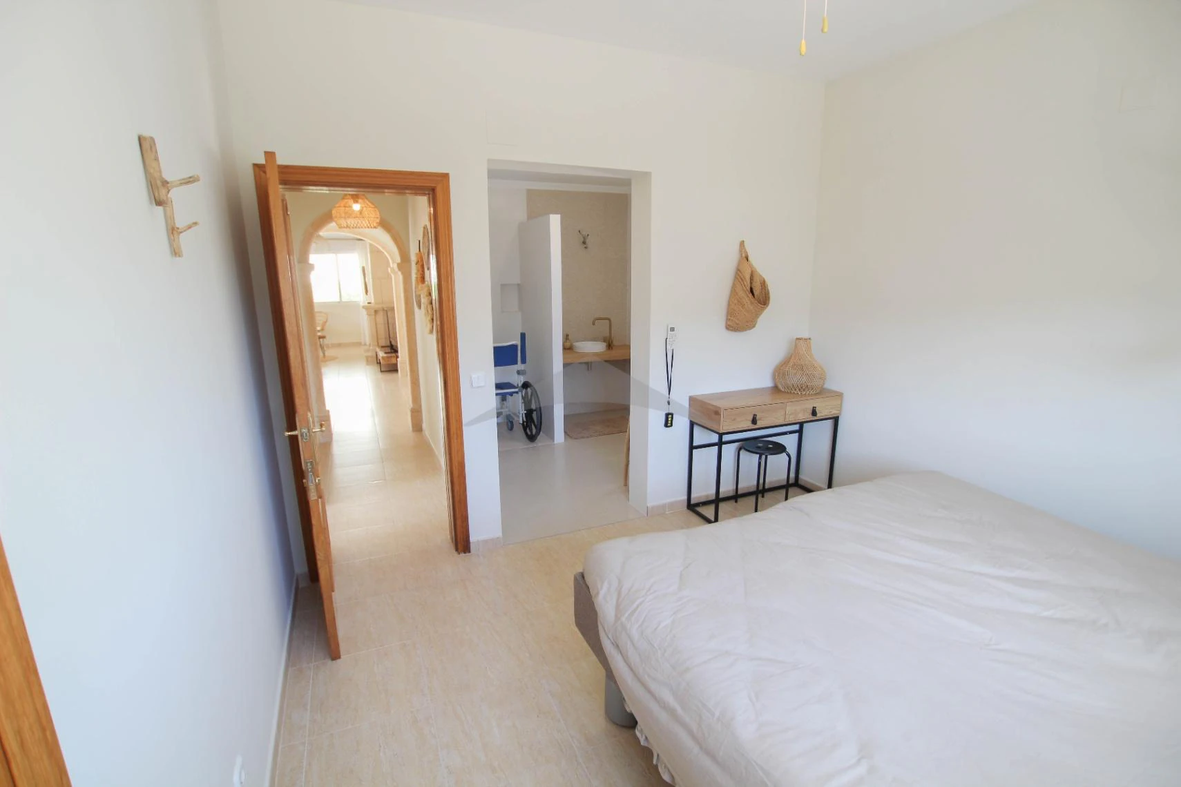 Renovated spacious villa for sale in Moraira