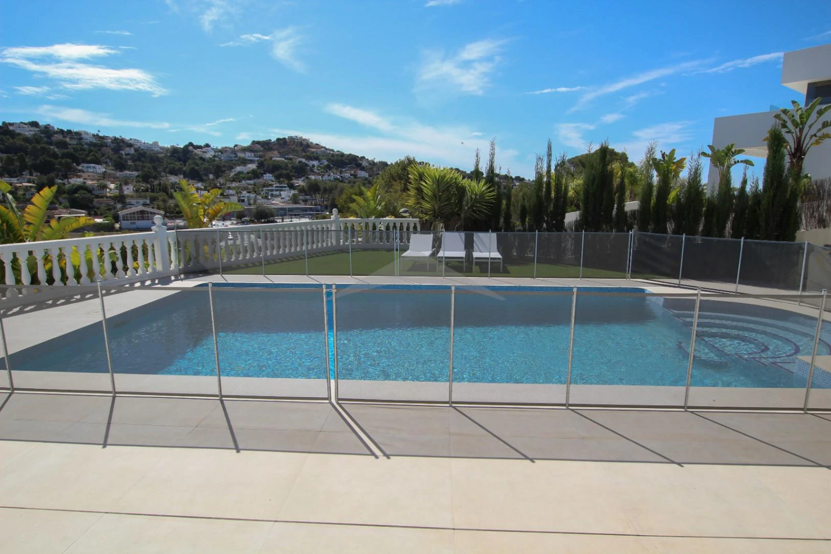 Renovated spacious villa for sale in Moraira