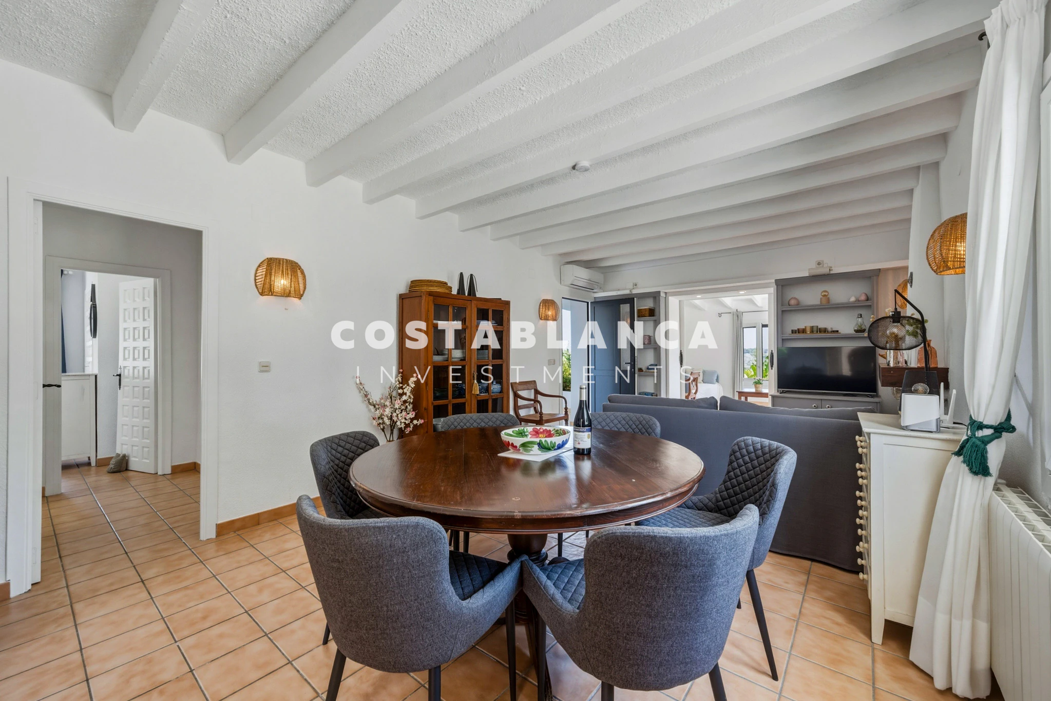 Fully Renovated  Villa For Sale in Benissa
