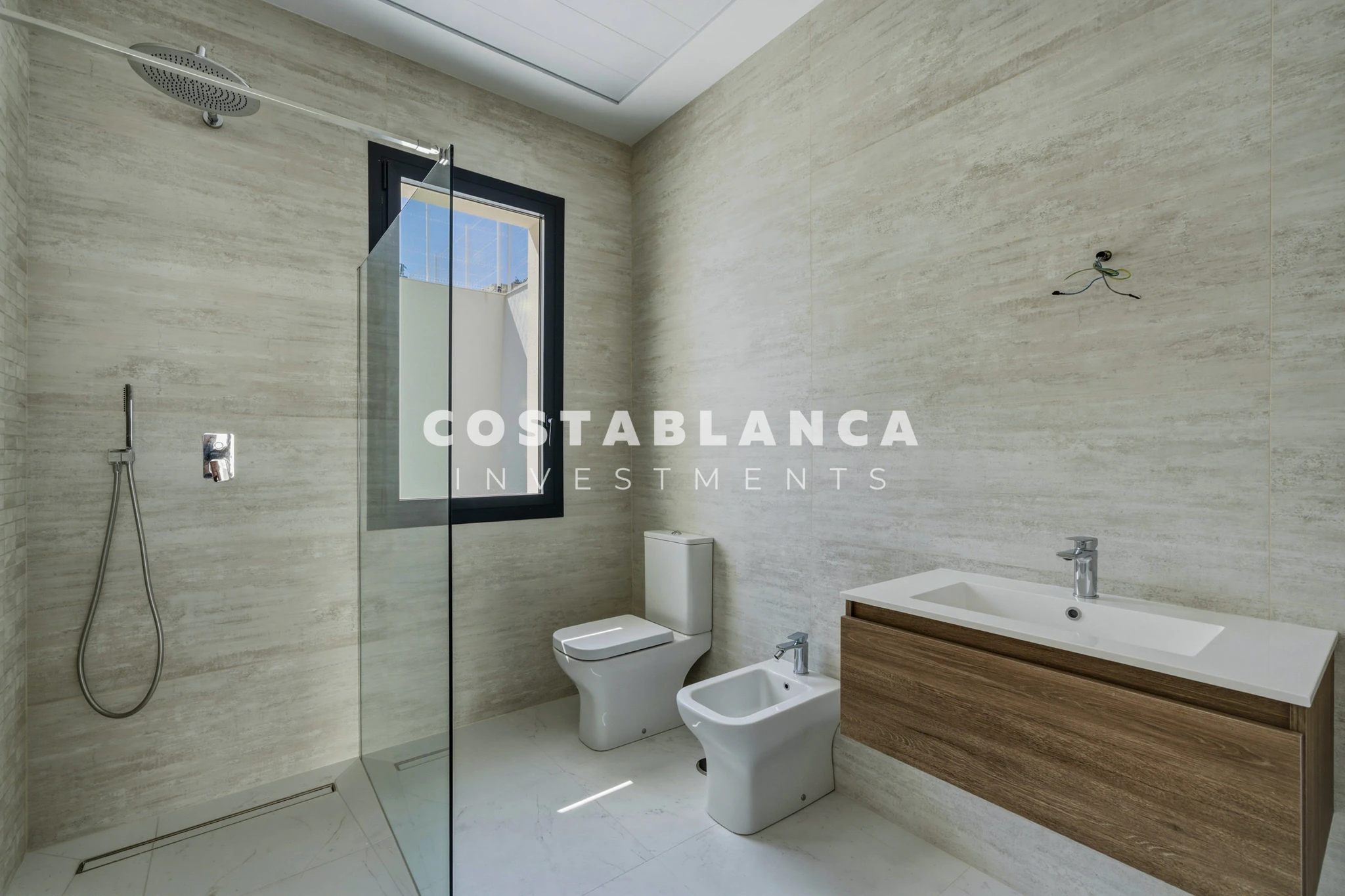 Modern Luxury Villa with Elevator, Underfloor Heating & 25m Pool for sale in Finestrat