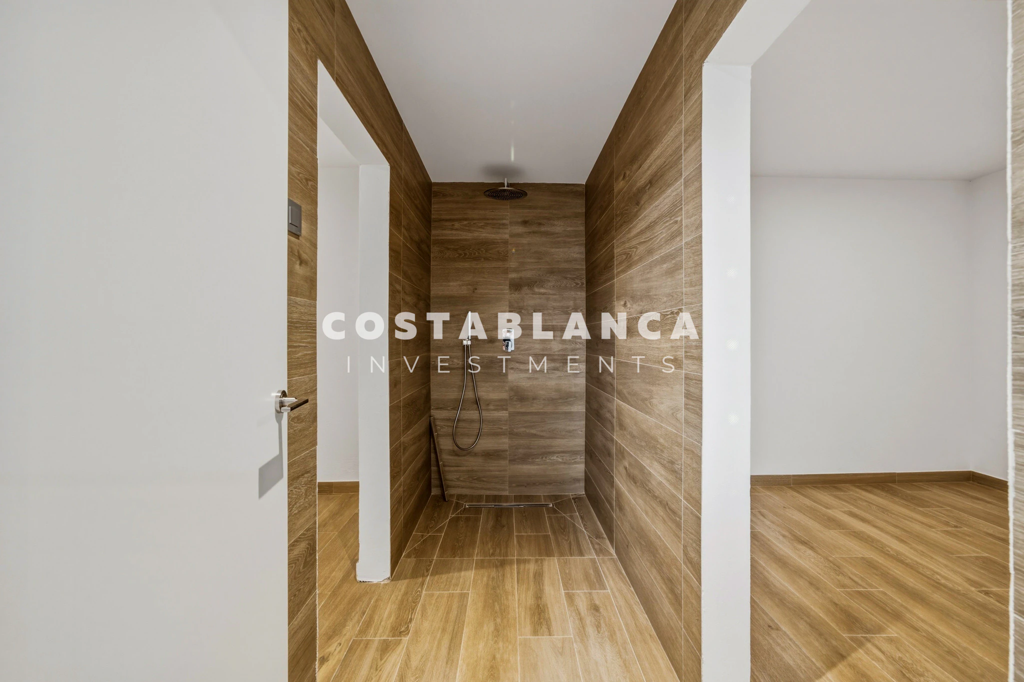 Modern Luxury Villa with Elevator, Underfloor Heating & 25m Pool for sale in Finestrat