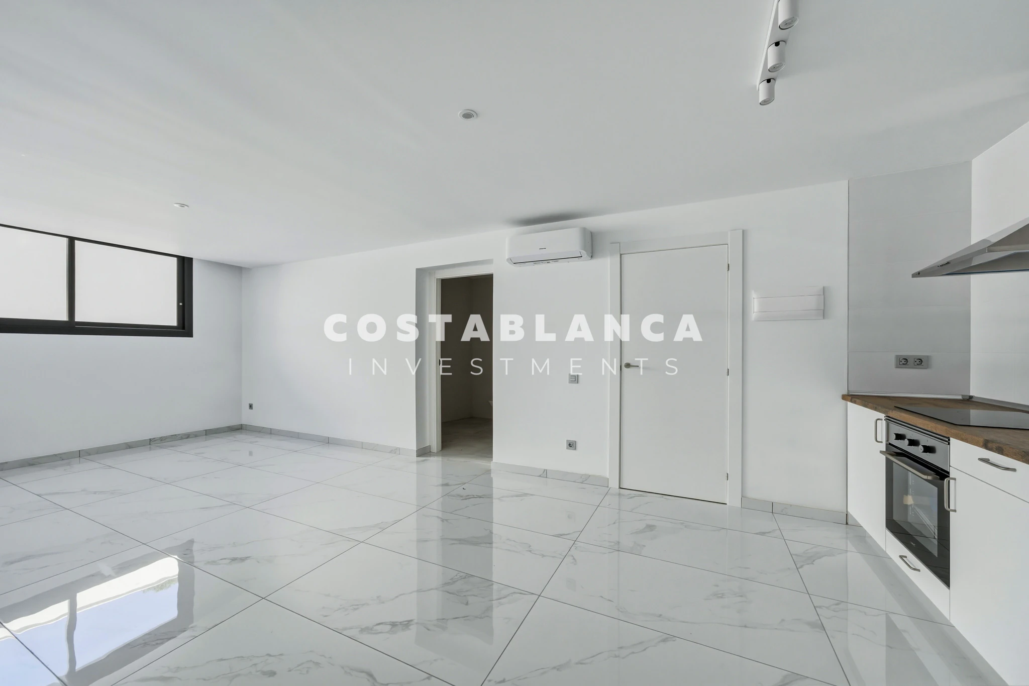 Modern Luxury Villa with Elevator, Underfloor Heating & 25m Pool for sale in Finestrat