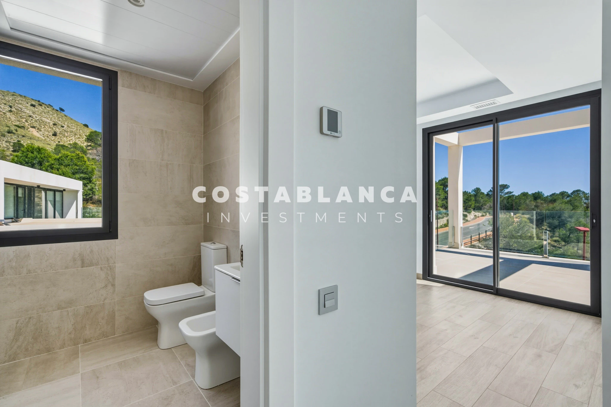 Modern Luxury Villa with Elevator, Underfloor Heating & 25m Pool for sale in Finestrat