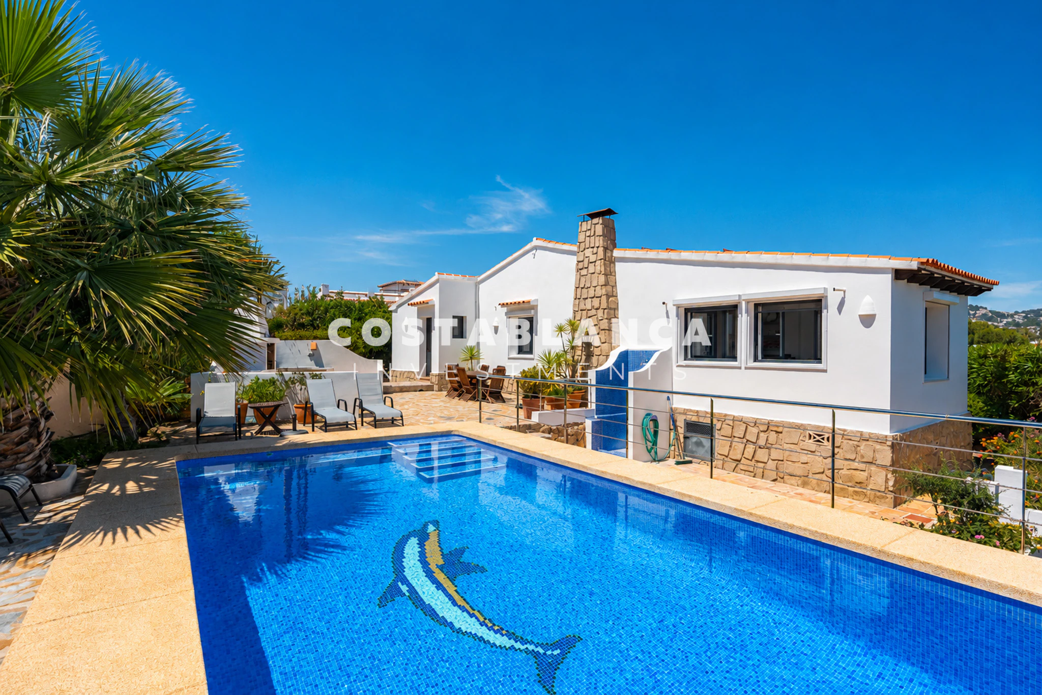 Fully Renovated  Villa For Sale in Benissa