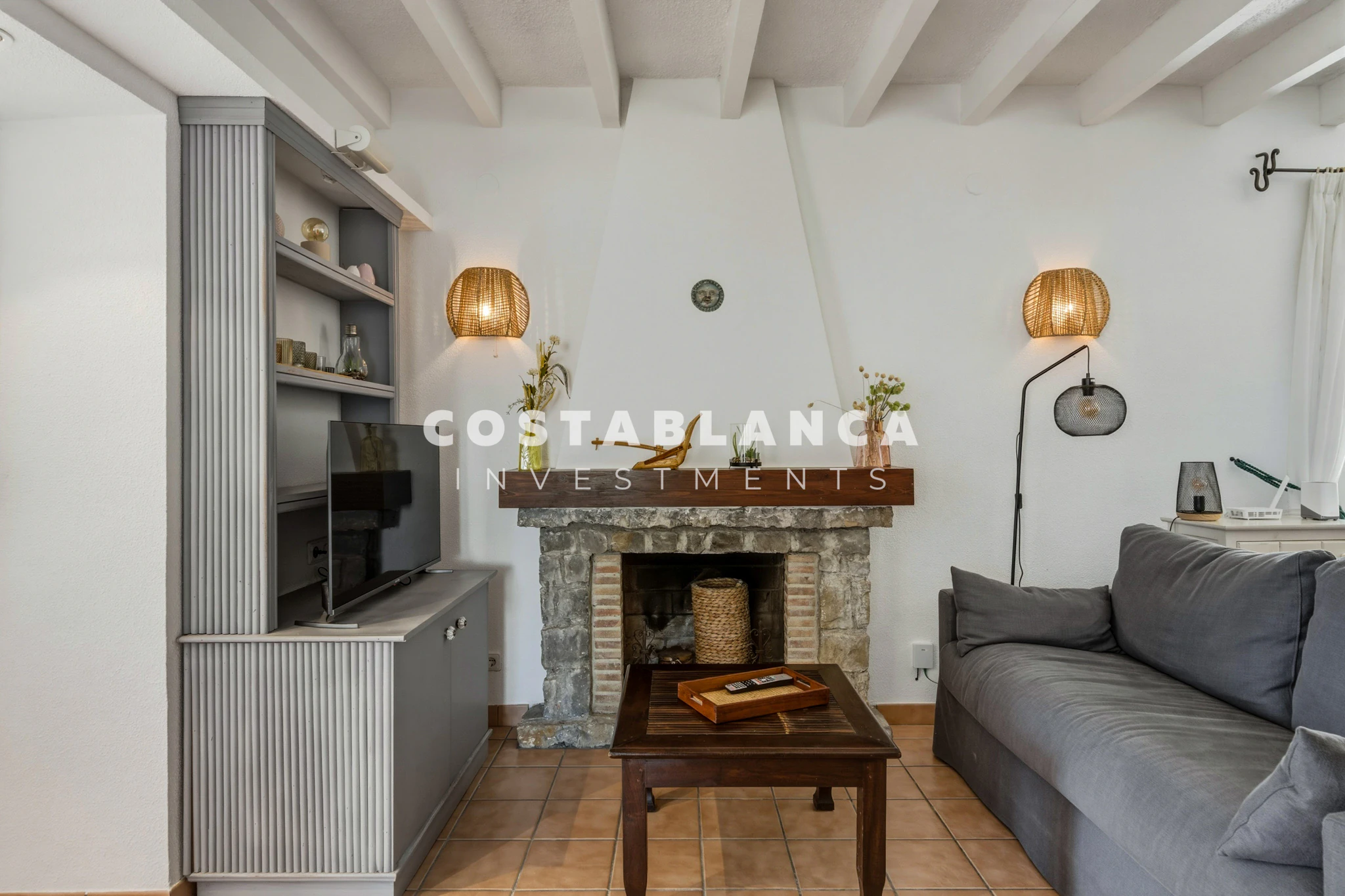 Fully Renovated  Villa For Sale in Benissa
