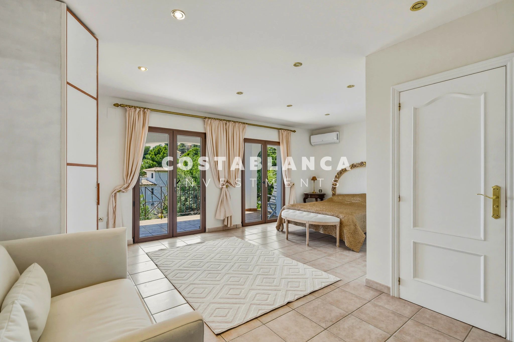 Luxury villa For sale in Altea la Vella