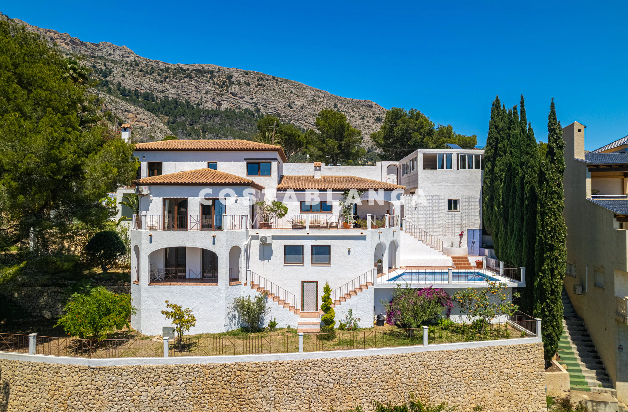 Luxury villa For sale in Altea la Vella