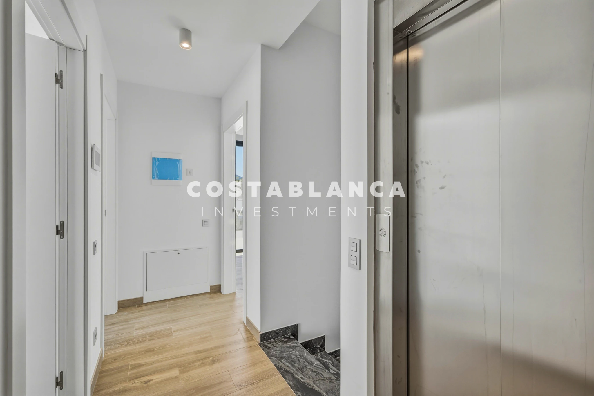 Modern Luxury Villa with Elevator, Underfloor Heating & 25m Pool for sale in Finestrat