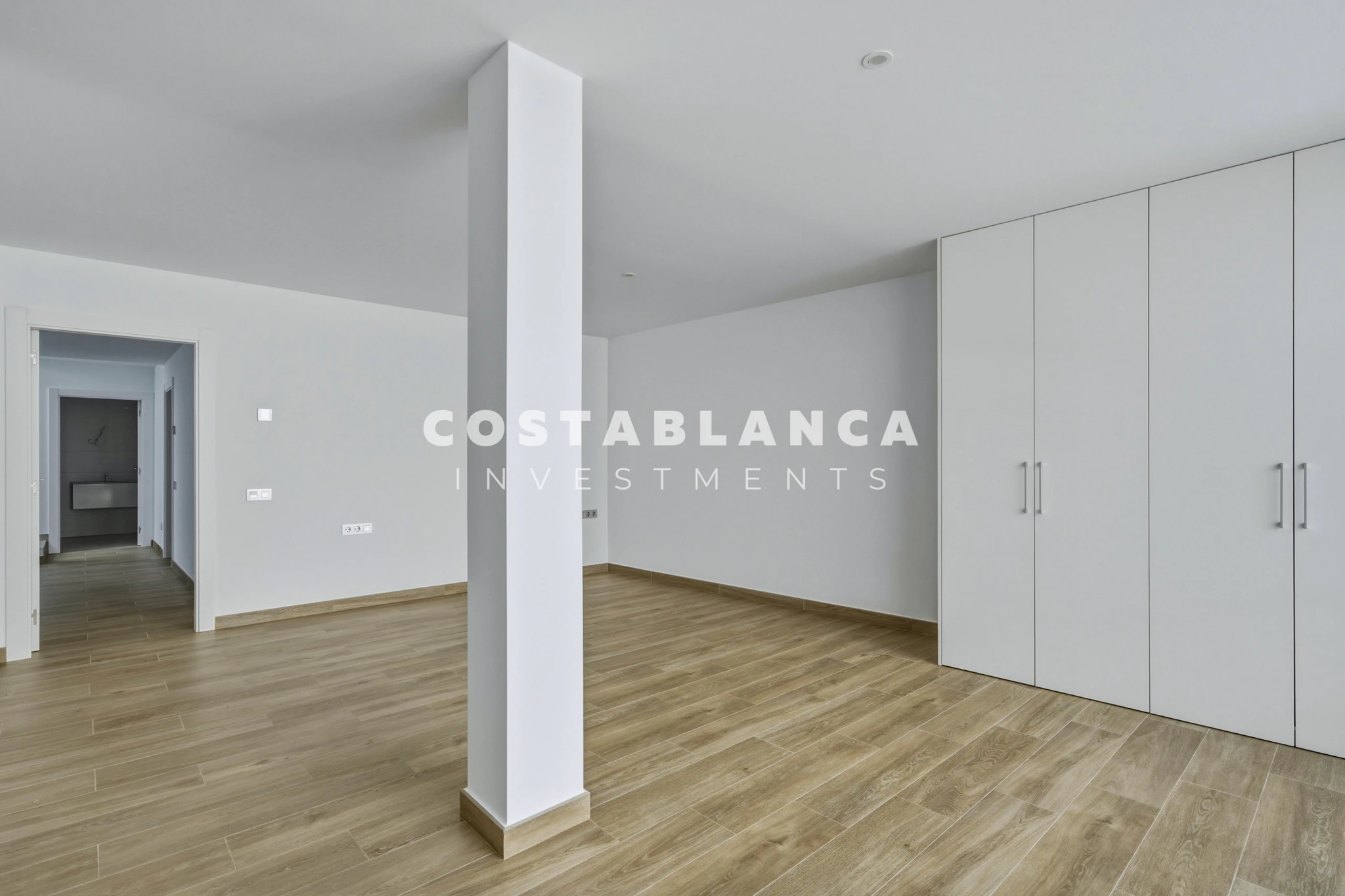 Modern Luxury Villa with Elevator, Underfloor Heating & 25m Pool for sale in Finestrat