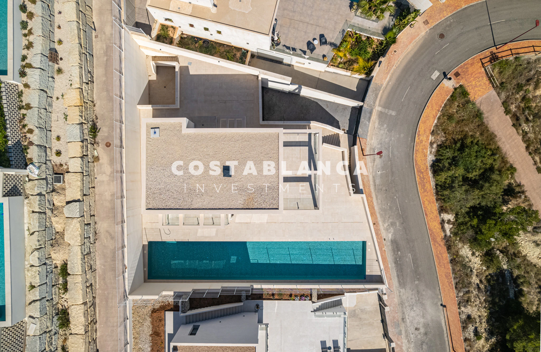 Modern Luxury Villa with Elevator, Underfloor Heating & 25m Pool for sale in Finestrat