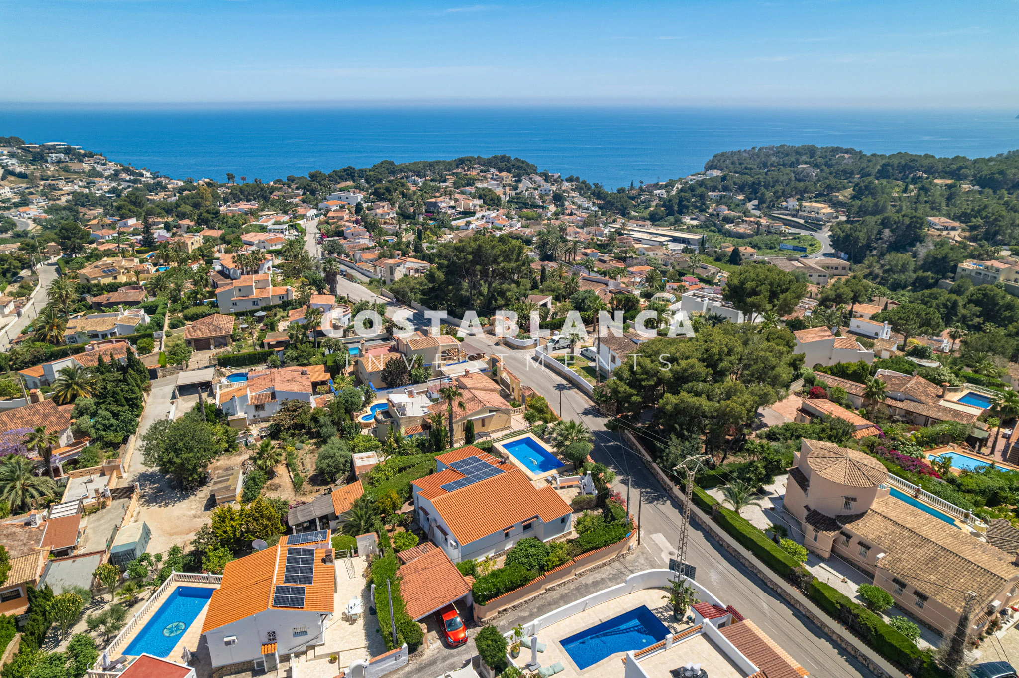 Fully Renovated  Villa For Sale in Benissa