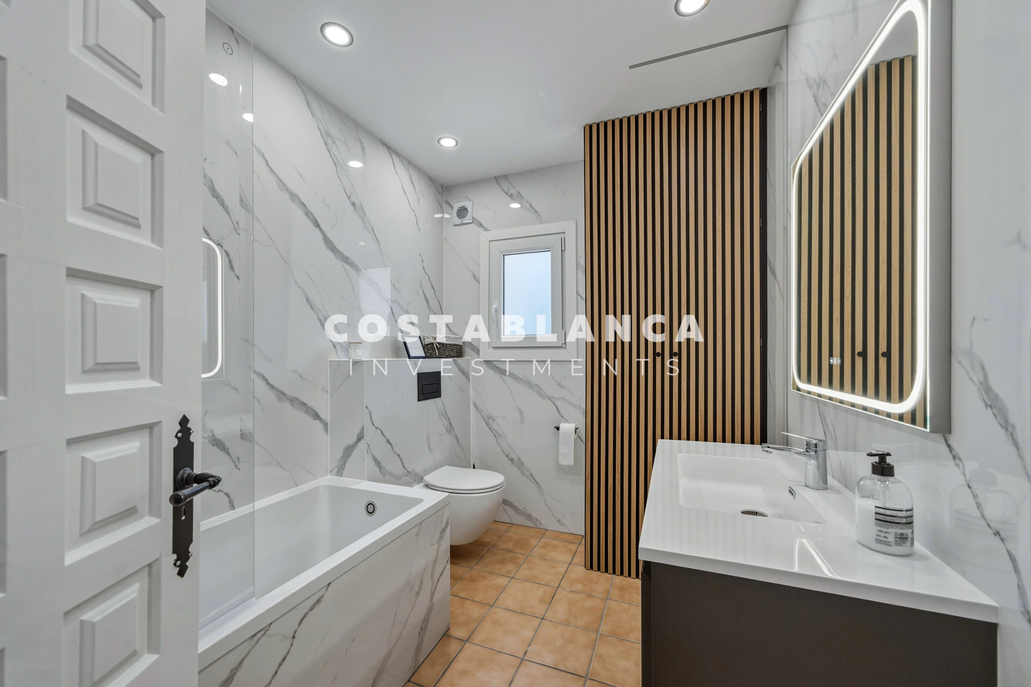 Fully Renovated  Villa For Sale in Benissa
