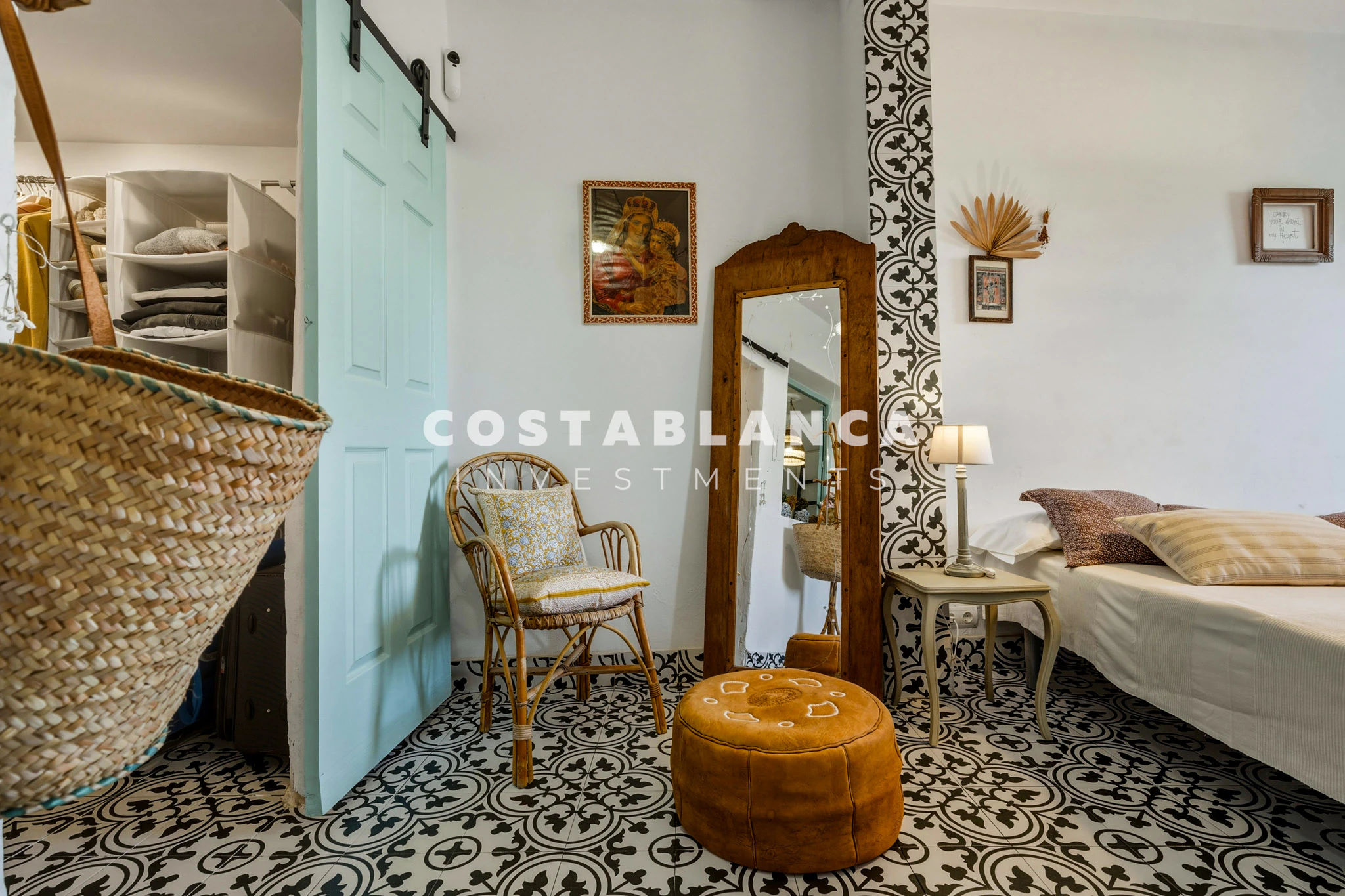 Beautiful Independent Home for sale in Villajoyosa