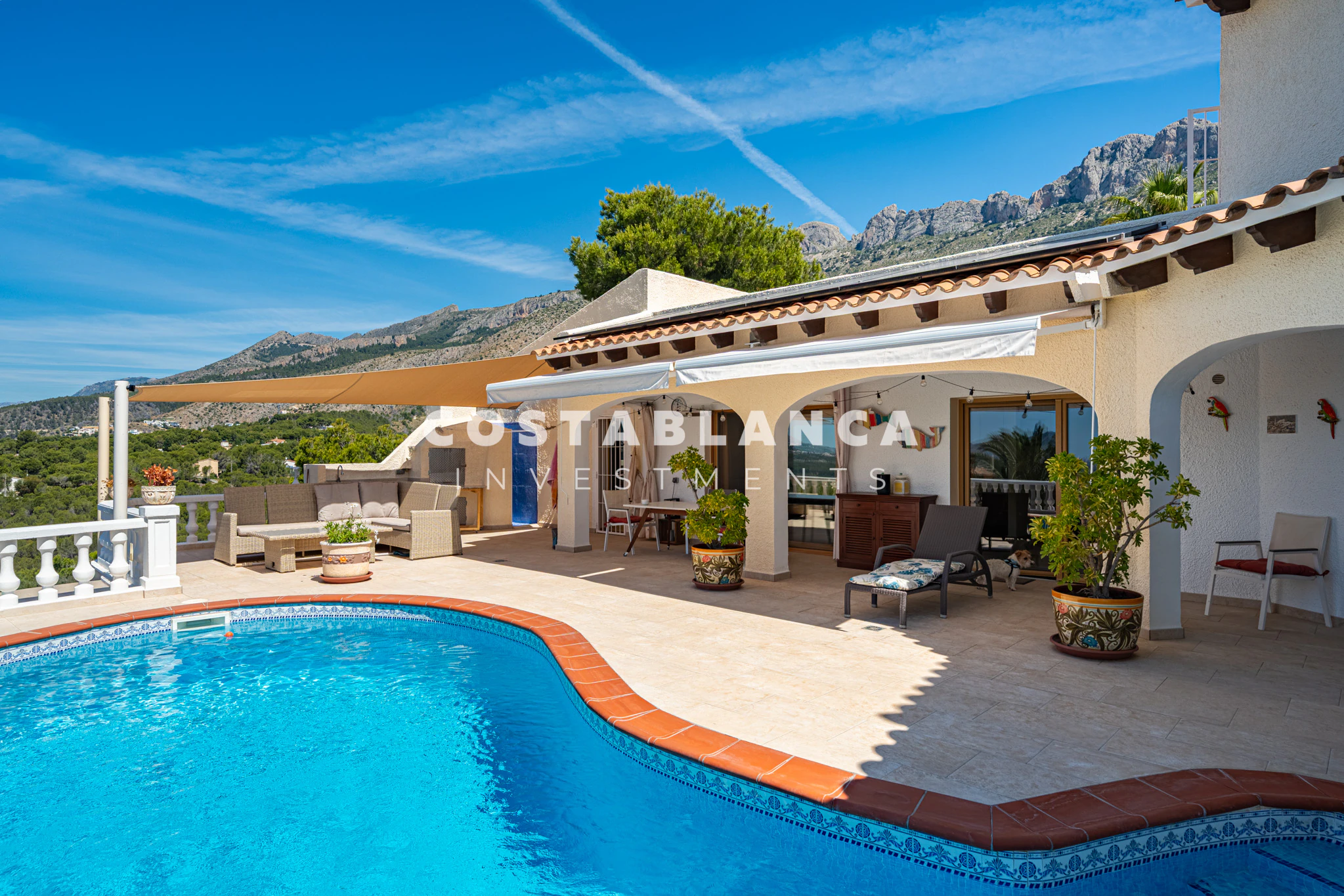 Beautiful Villa with Panoramic Sea Views for Sale in Altea