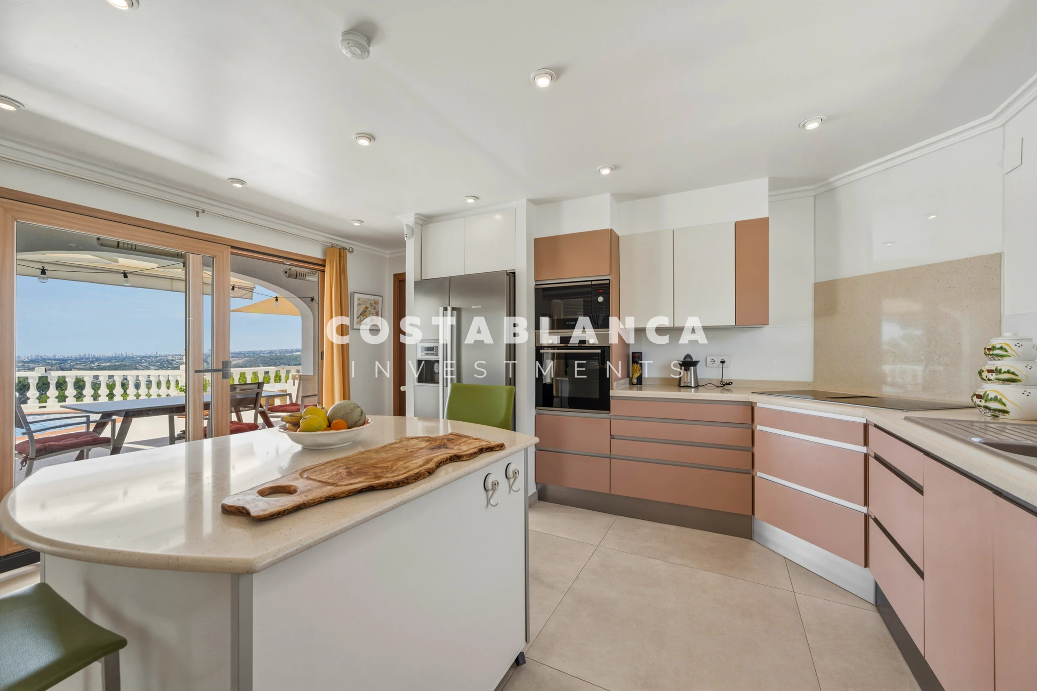 Beautiful Villa with Panoramic Sea Views for Sale in Altea