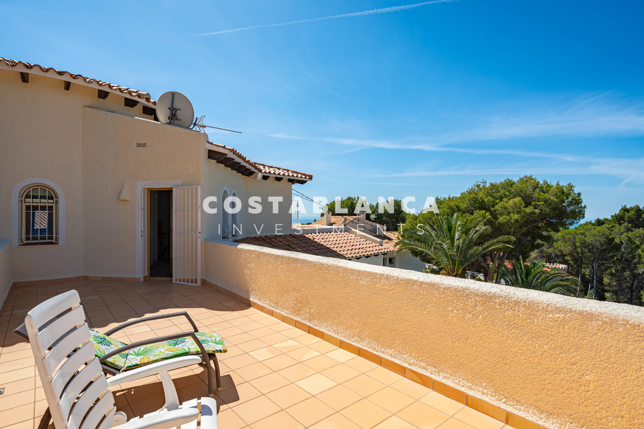 Beautiful Villa with Panoramic Sea Views for Sale in Altea