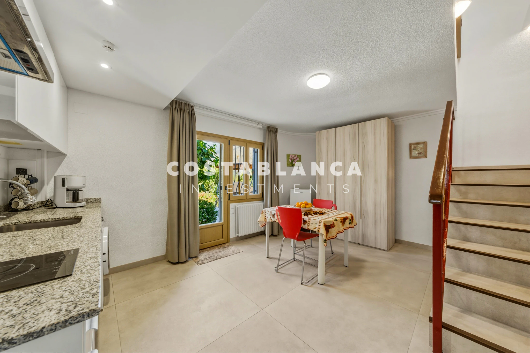 Beautiful Villa with Panoramic Sea Views for Sale in Altea