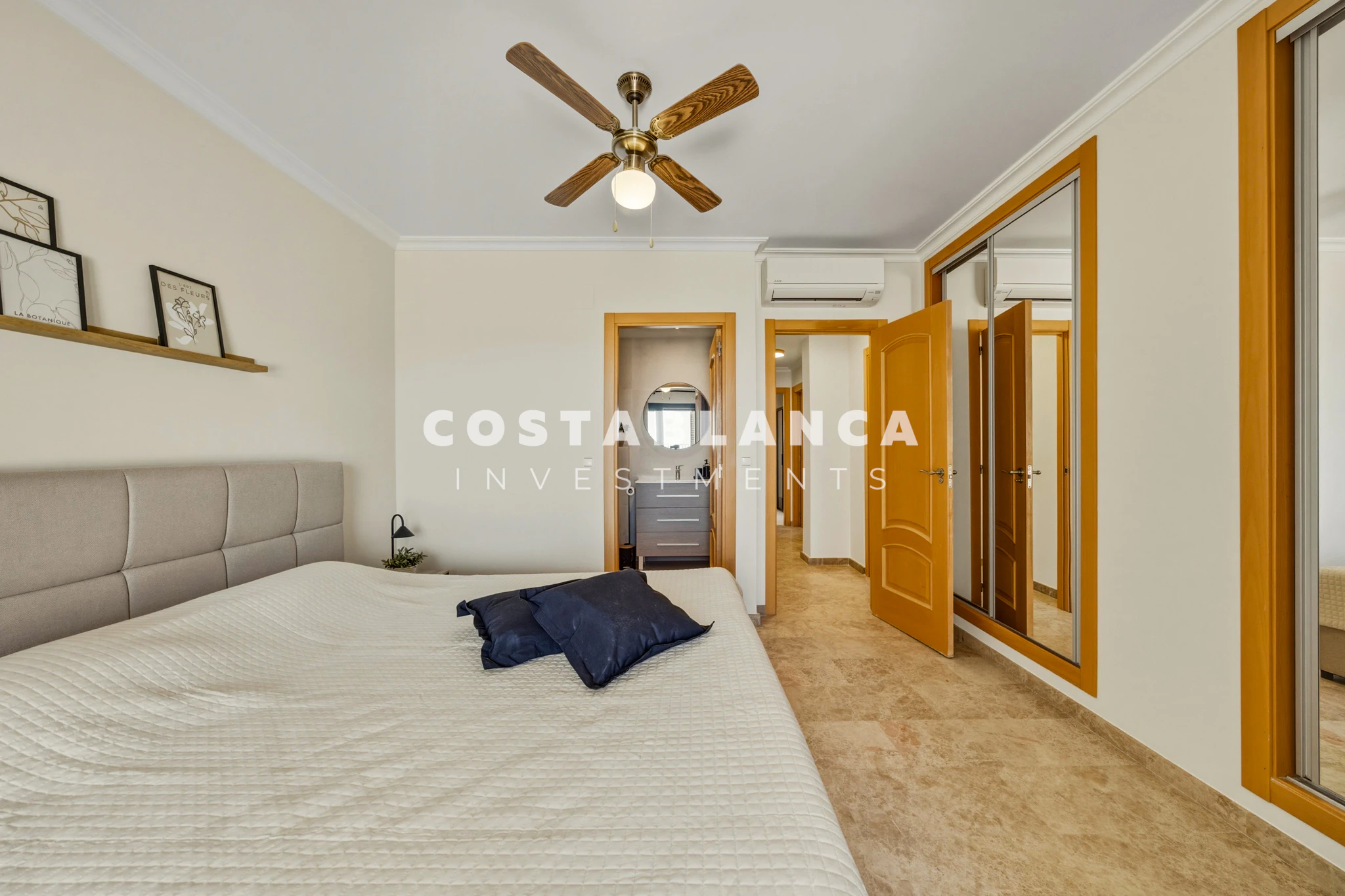 Modern Townhouse in Altea la Vella with large Terraces and Sun All Day